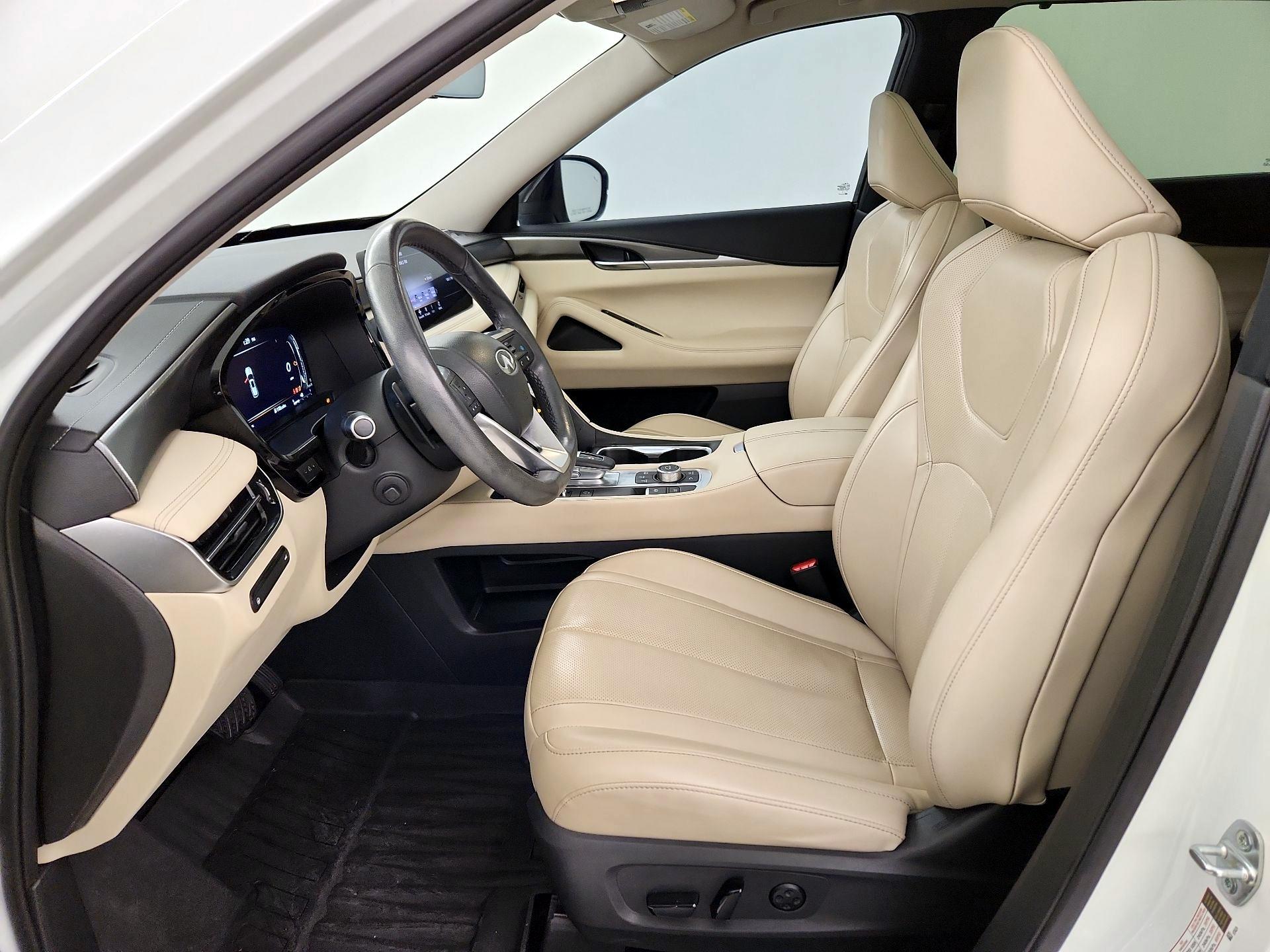 Thumbnail: 2023 INFINITI QX60 - 11