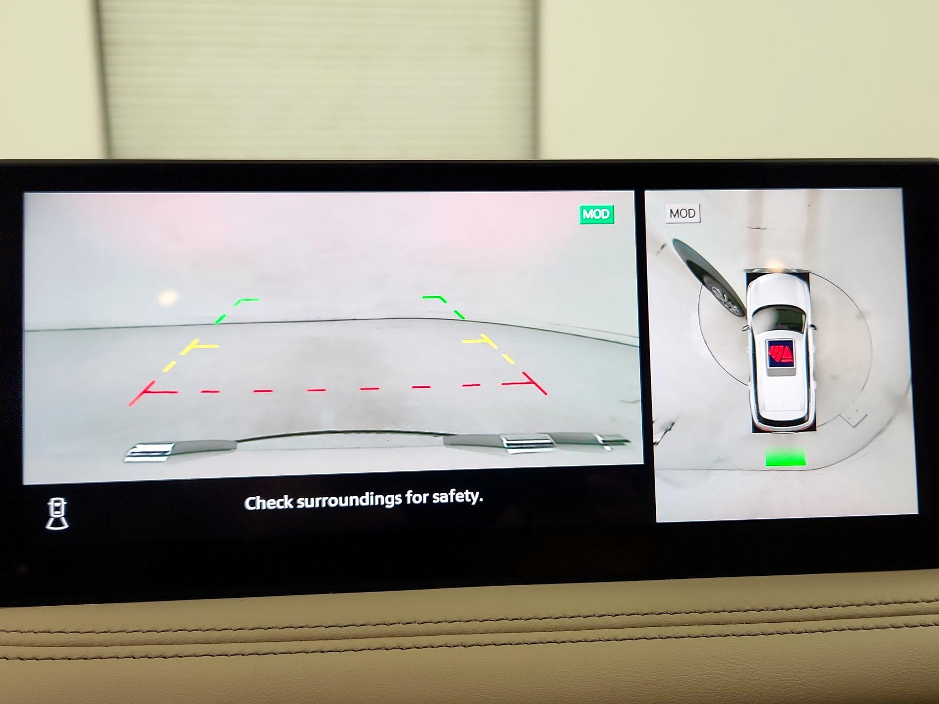 Thumbnail: 2023 INFINITI QX60 - 15