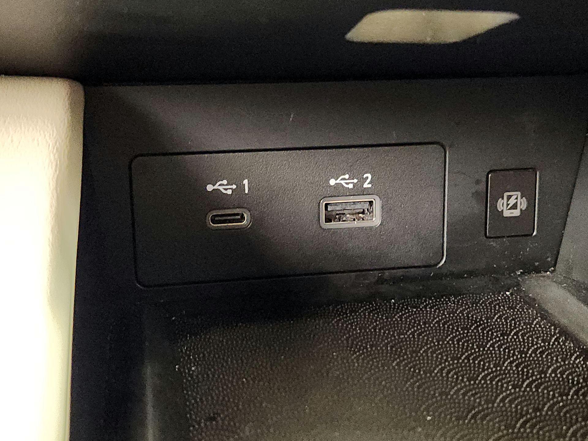 Thumbnail: 2023 INFINITI QX60 - 19