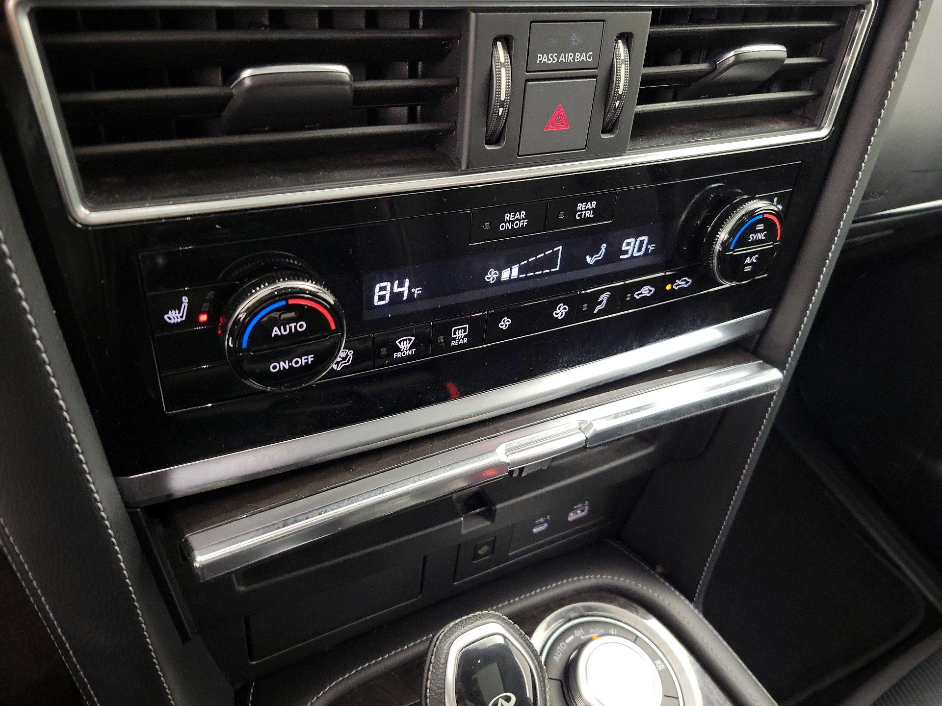 Thumbnail: 2024 INFINITI QX80 - 17