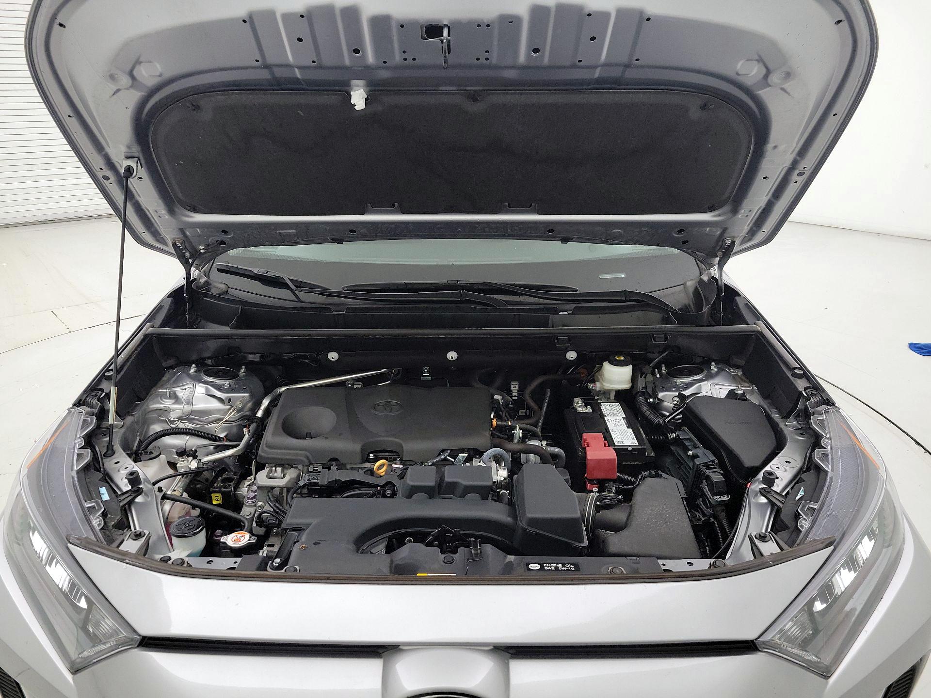 Thumbnail: 2022 Toyota RAV4 - 20