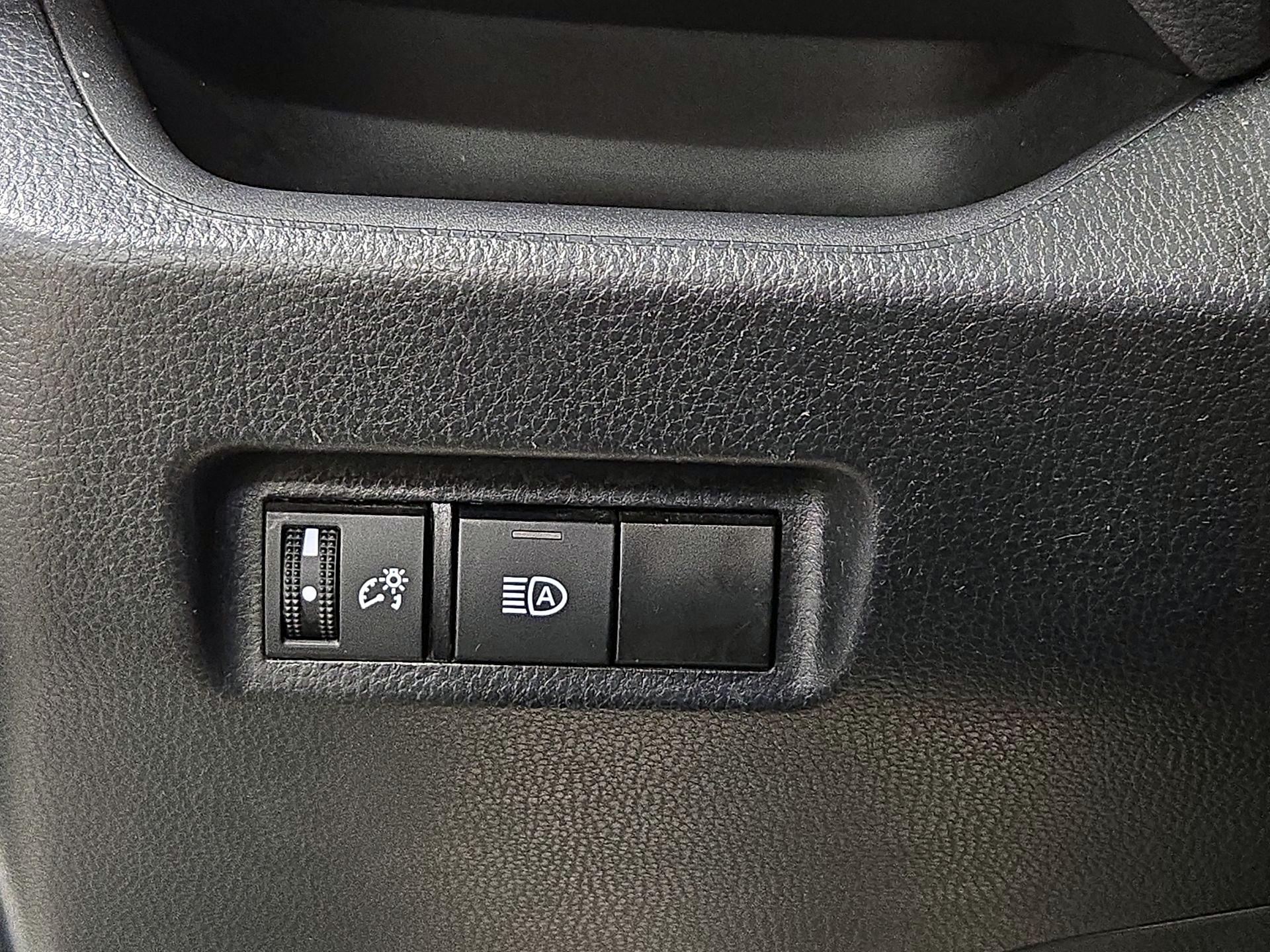 Thumbnail: 2023 Toyota RAV4 - 13