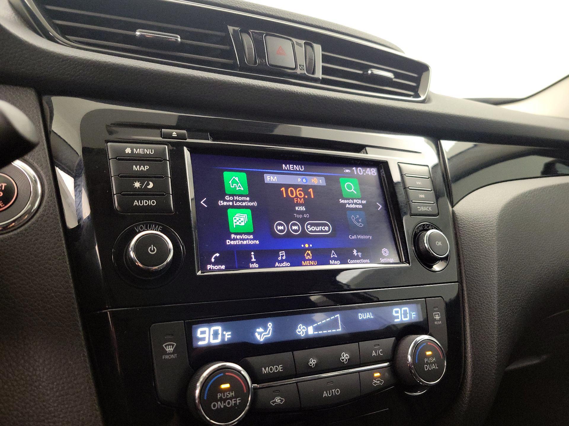 Thumbnail: 2022 Nissan Rogue Sport - 16