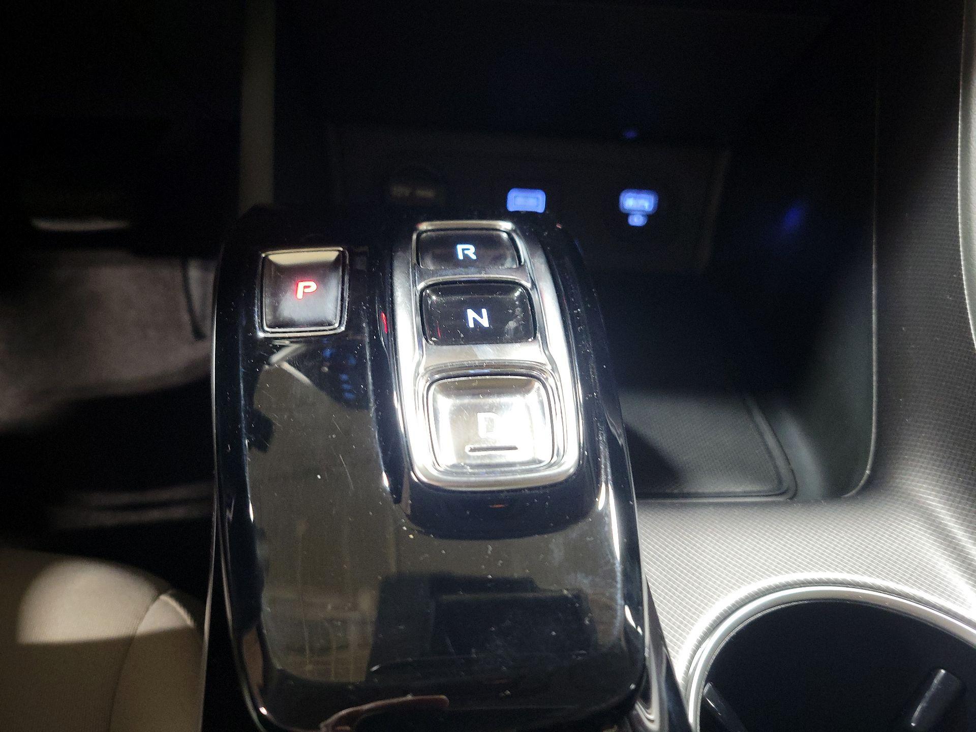 Thumbnail: 2023 Hyundai Sonata - 17