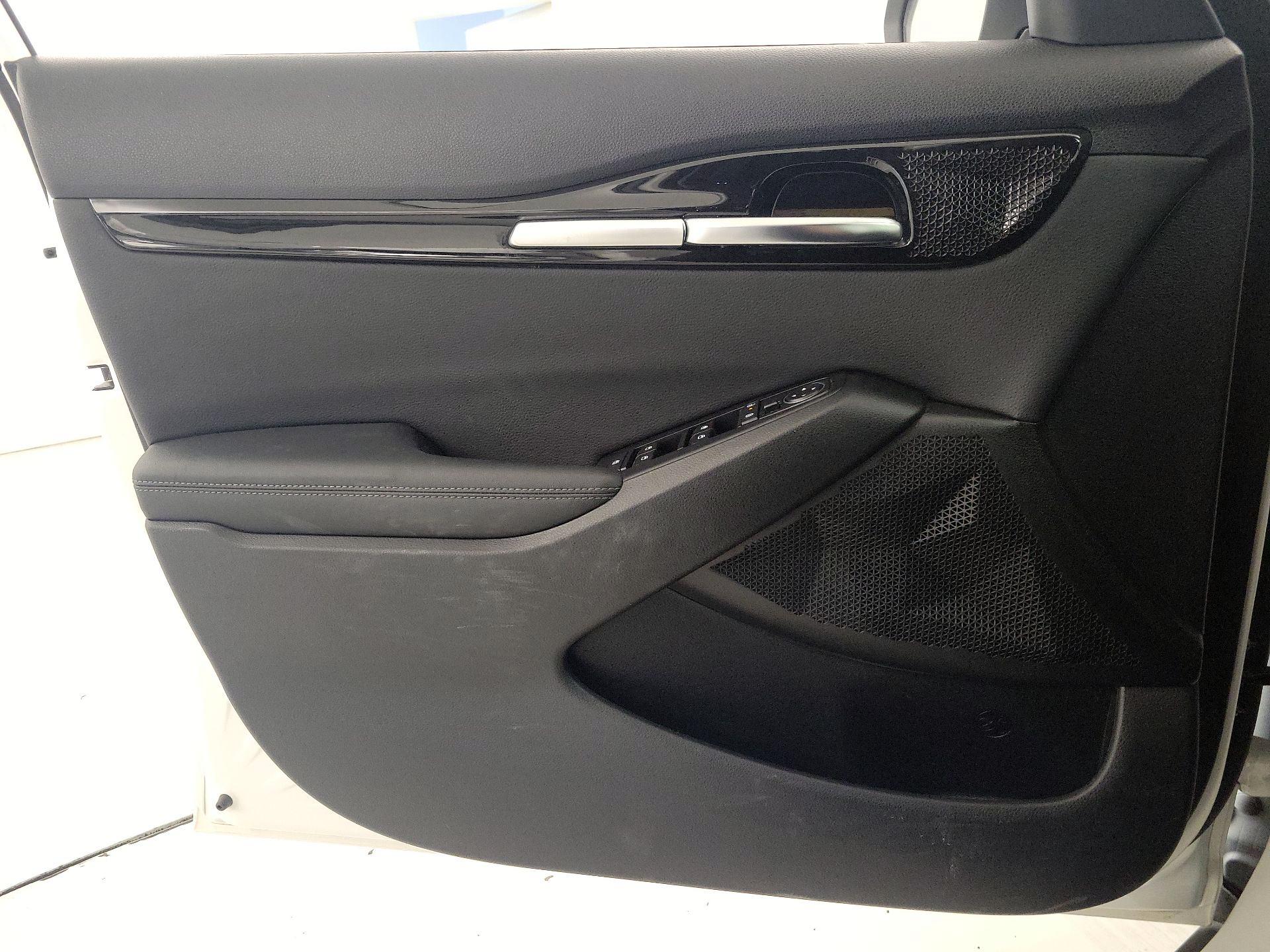 Thumbnail: 2024 Kia Seltos - 12