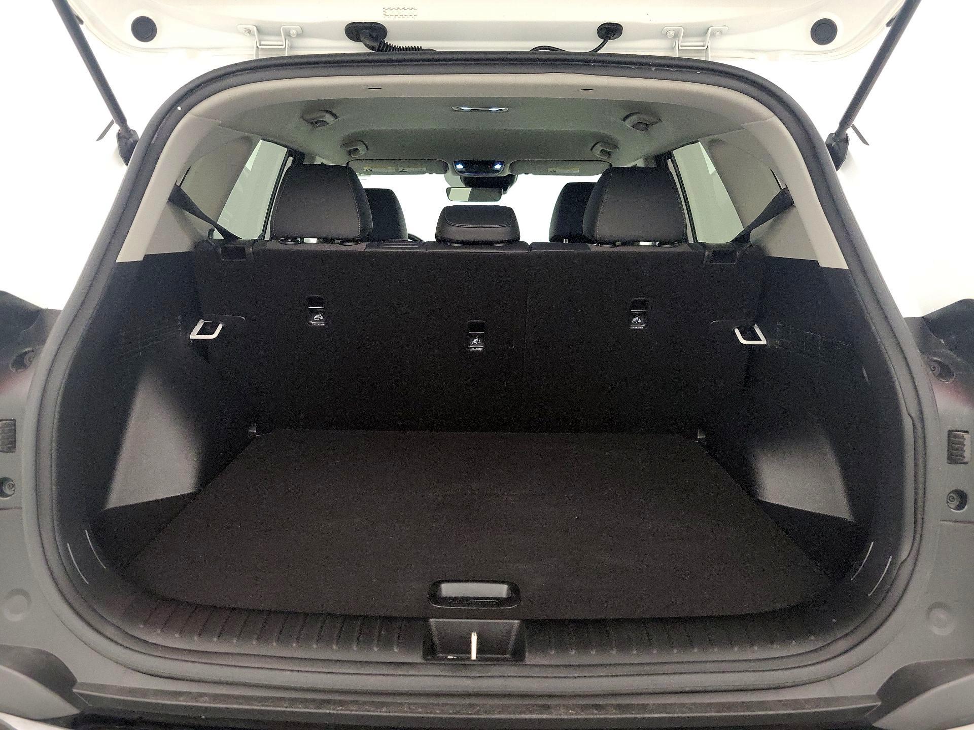 Thumbnail: 2024 Kia Seltos - 19