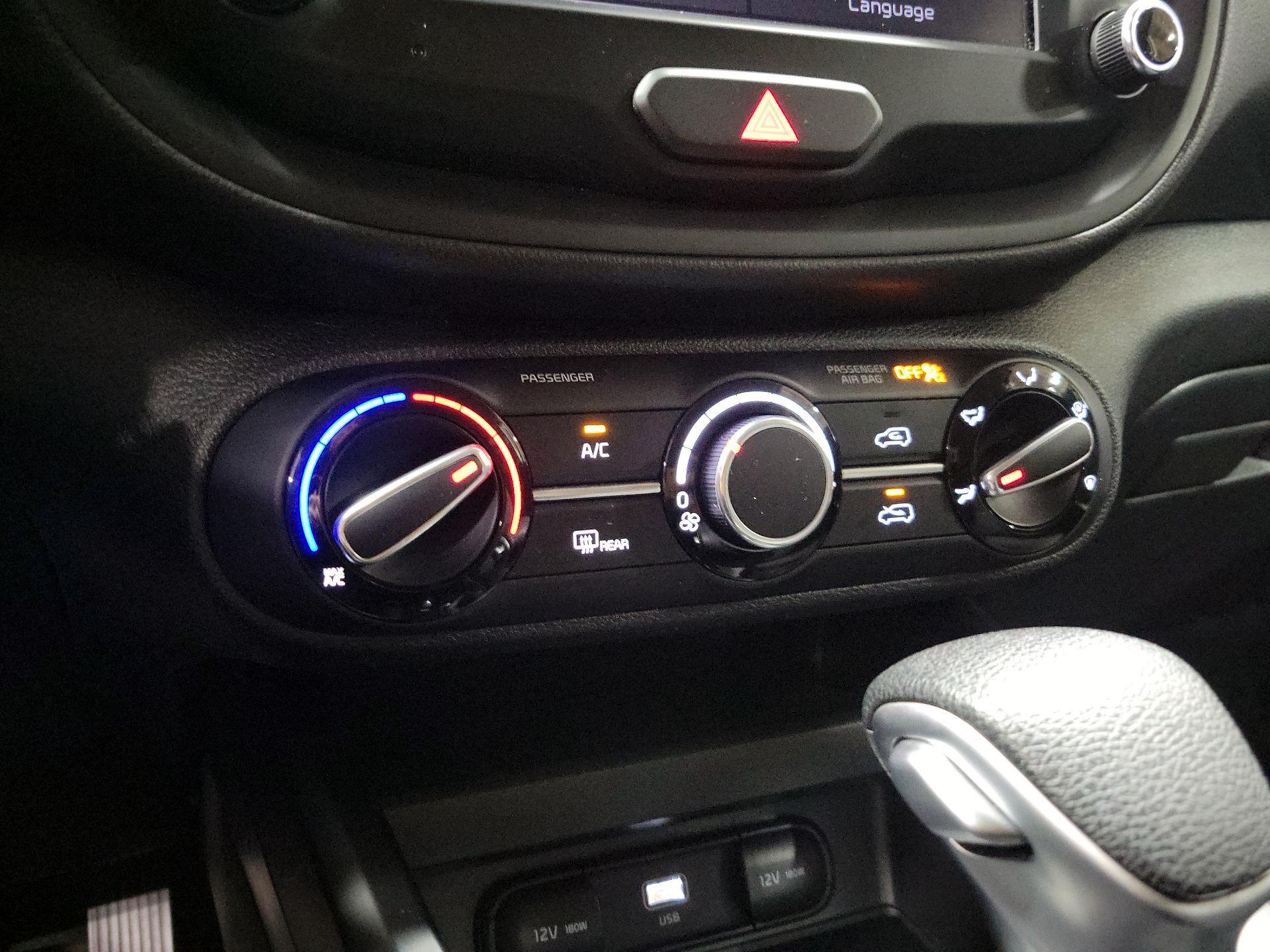 Thumbnail: 2024 Kia Soul - 16