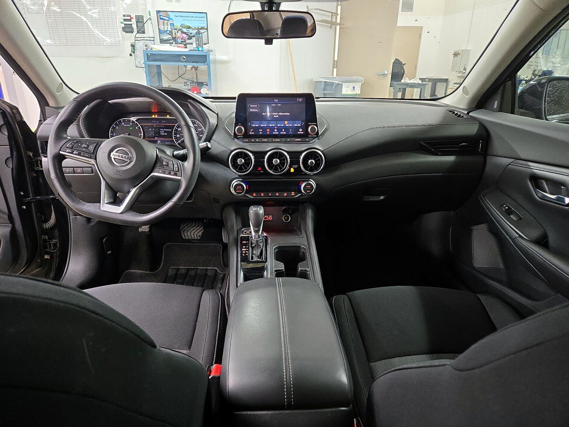 Thumbnail: 2021 Nissan Sentra - 9