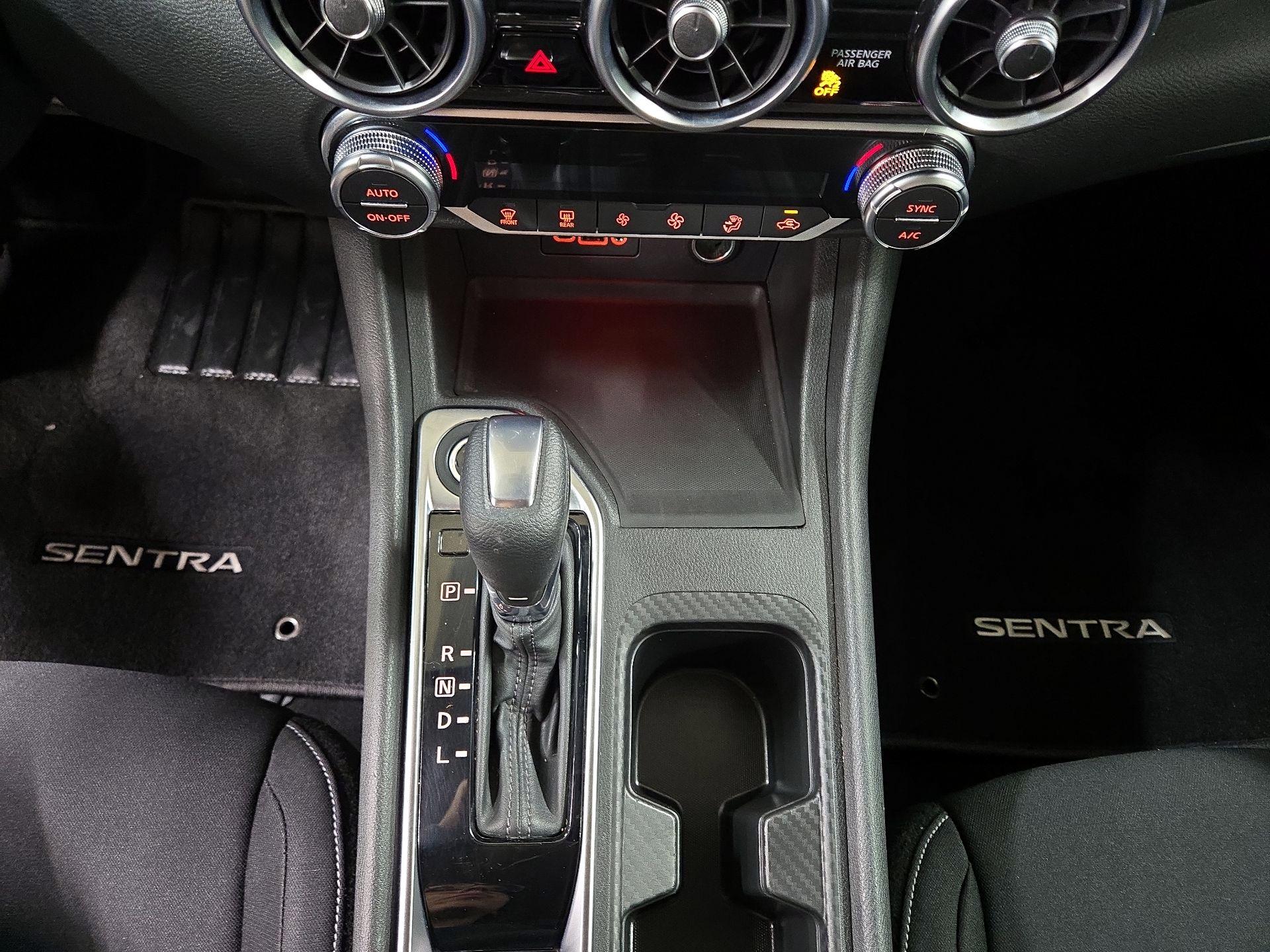 Thumbnail: 2021 Nissan Sentra - 17