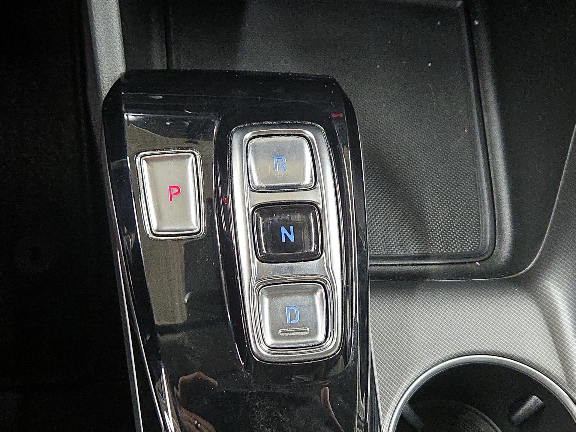 Thumbnail: 2022 Hyundai Sonata - 17