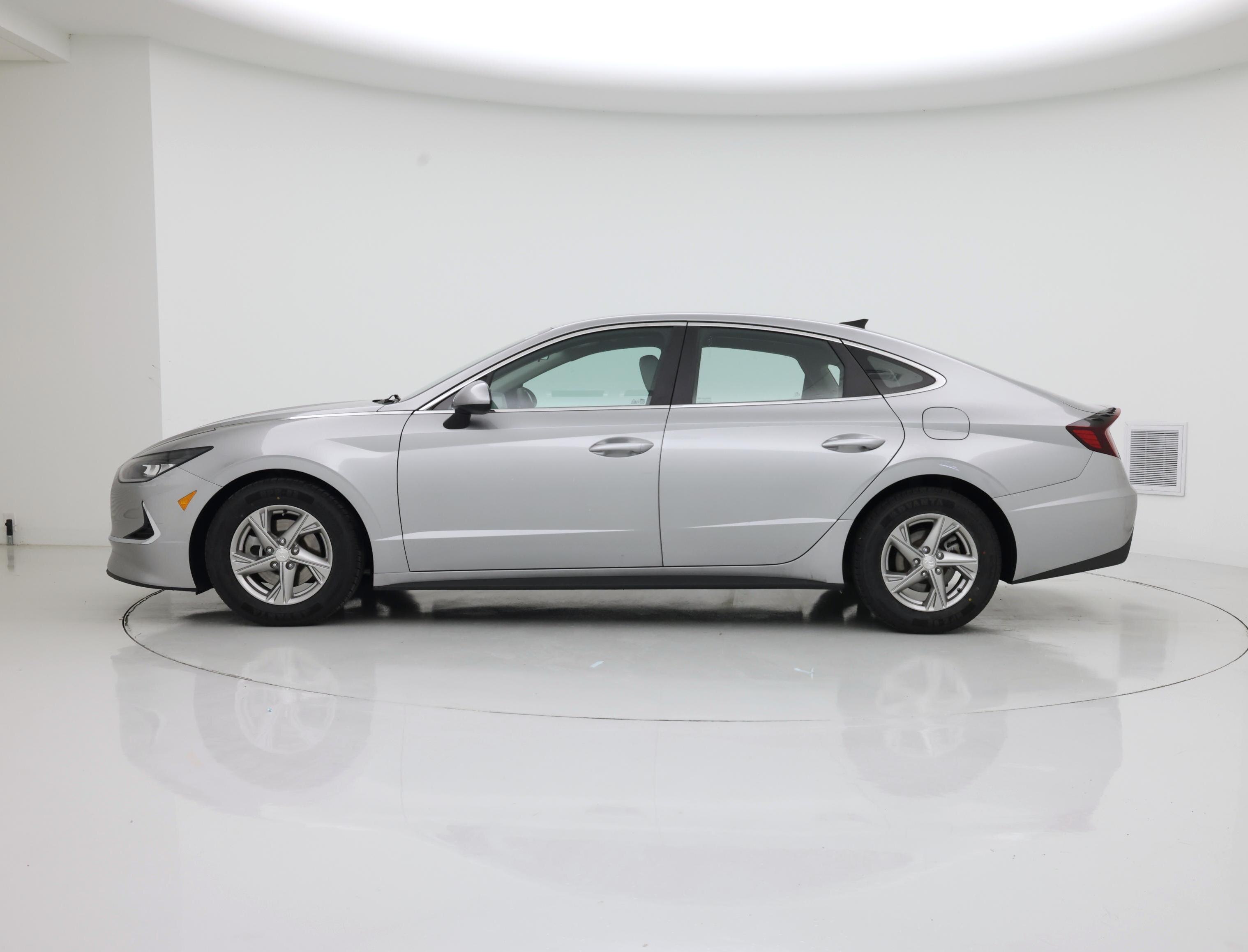 Thumbnail: 2022 Hyundai Sonata - 3