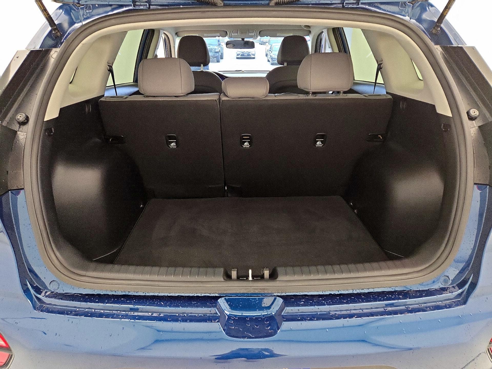 Thumbnail: 2022 Kia Niro - 20