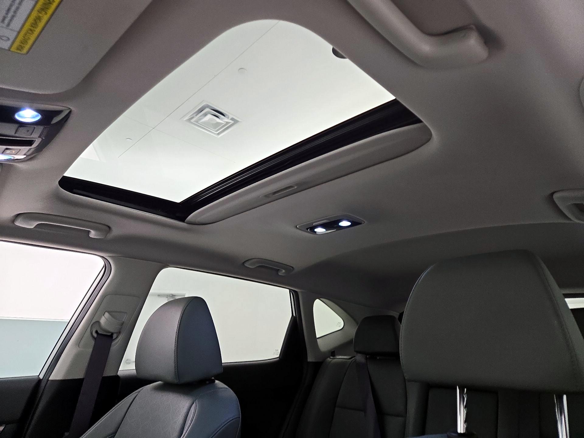 Thumbnail: 2024 Kia Seltos - 20