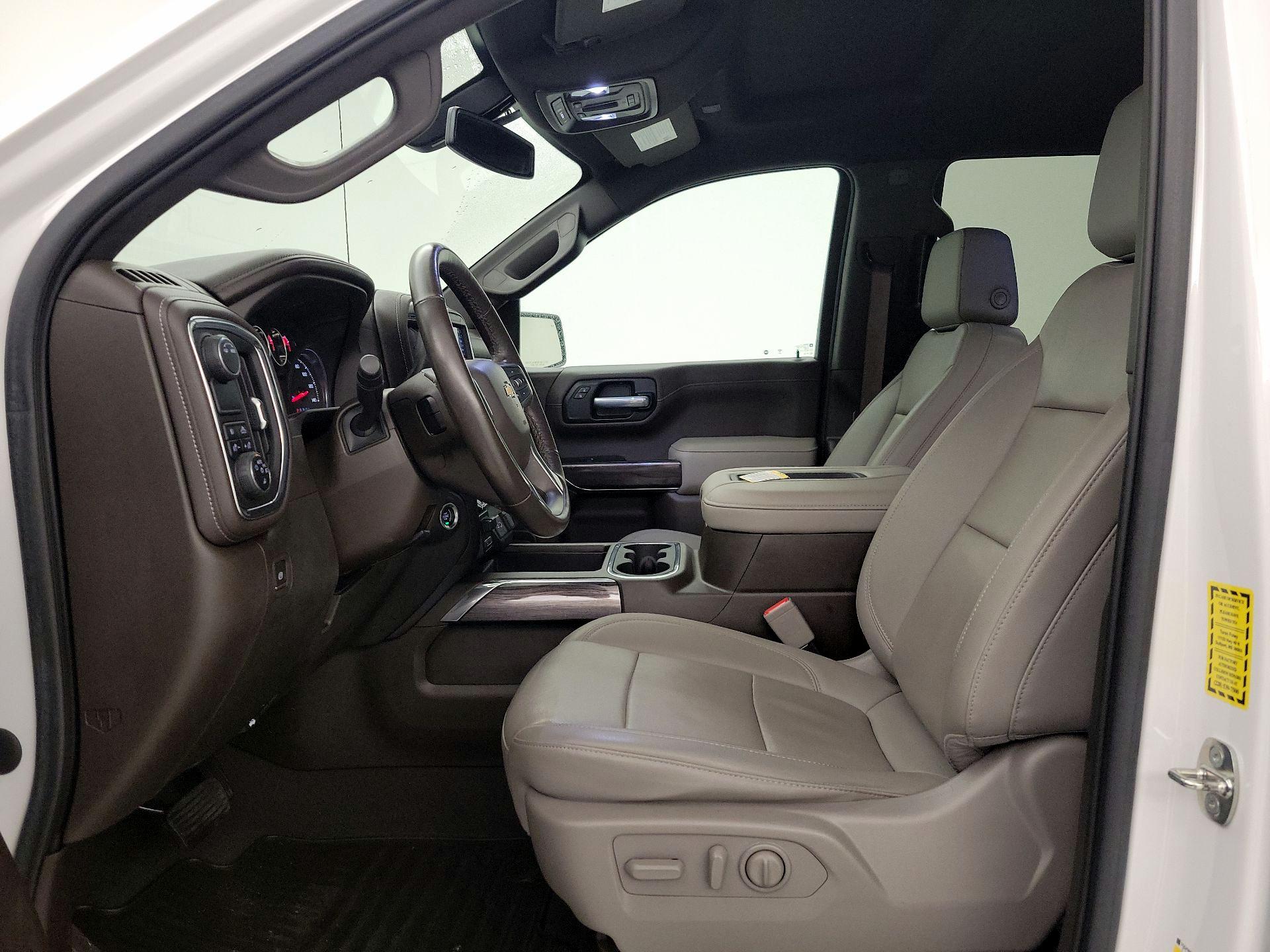 Thumbnail: 2021 Chevrolet Silverado 1500 - 11