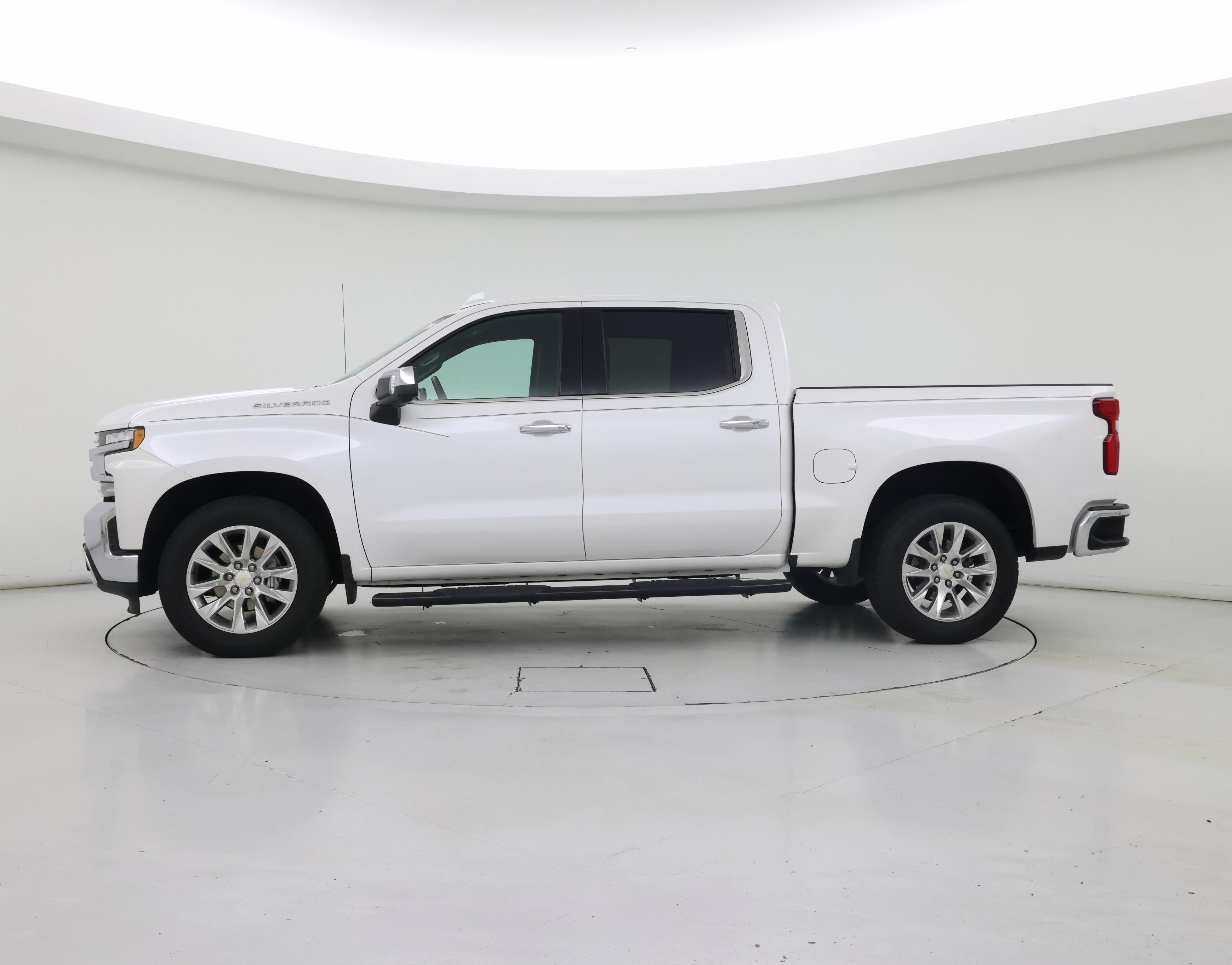 Thumbnail: 2021 Chevrolet Silverado 1500 - 3