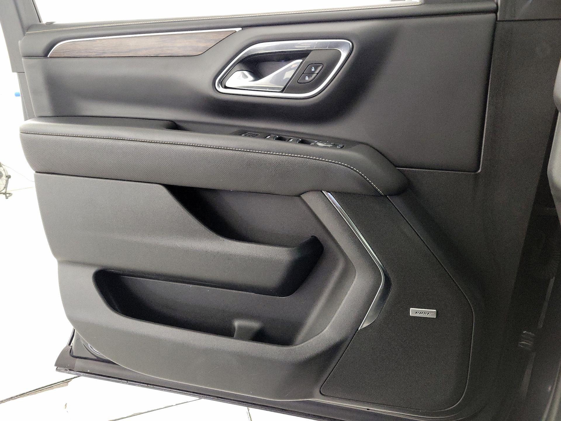 Thumbnail: 2023 Chevrolet Suburban - 12