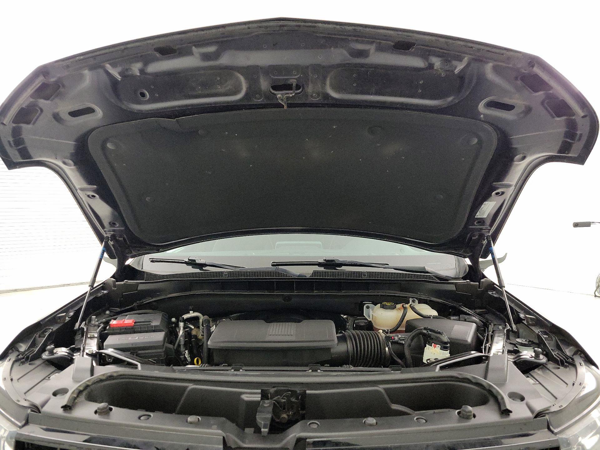 Thumbnail: 2023 Chevrolet Suburban - 20