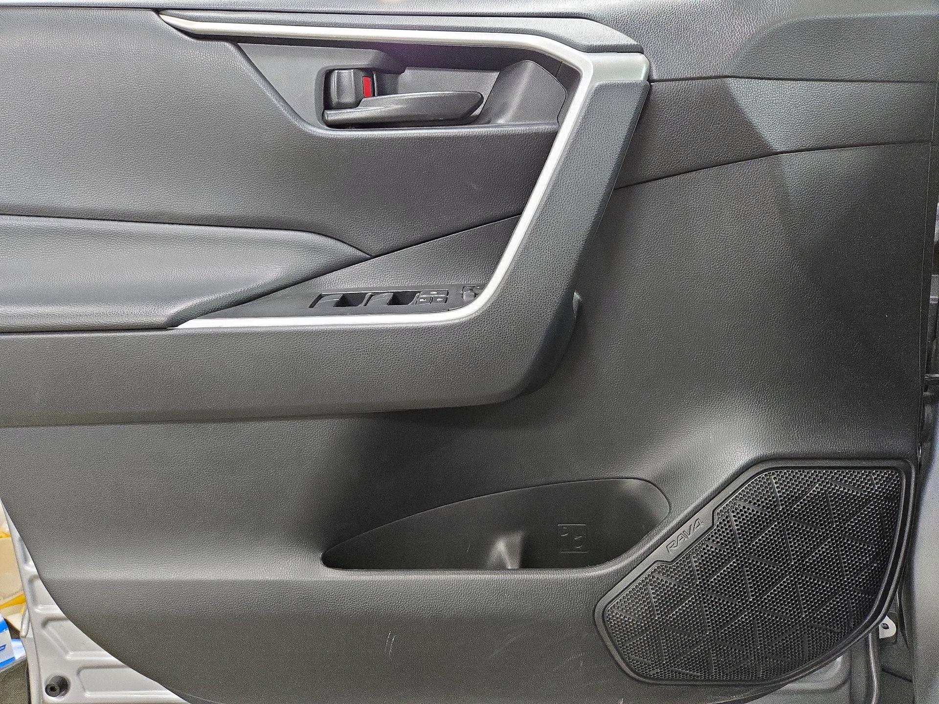 Thumbnail: 2023 Toyota RAV4 - 12