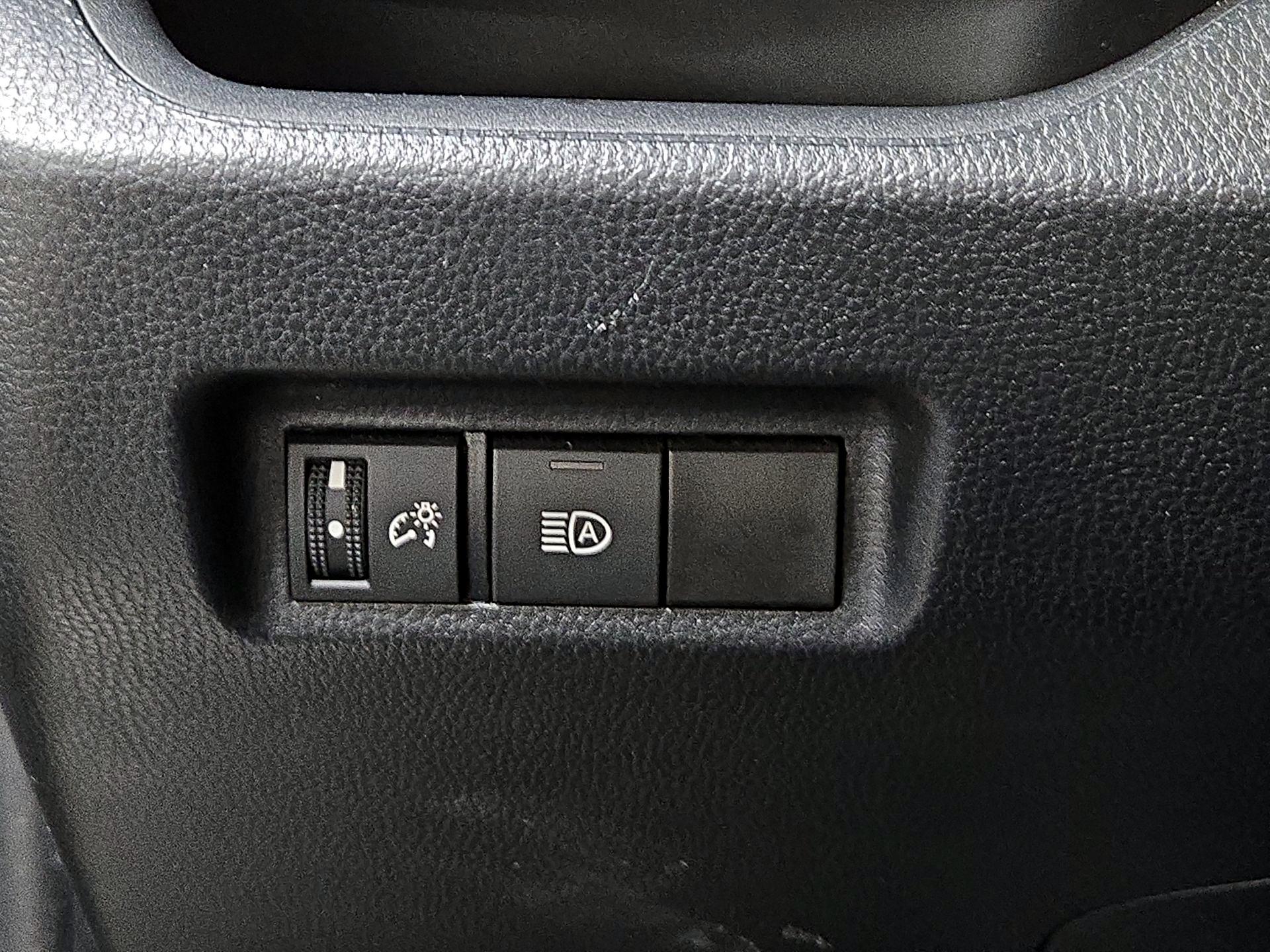 Thumbnail: 2023 Toyota RAV4 - 13