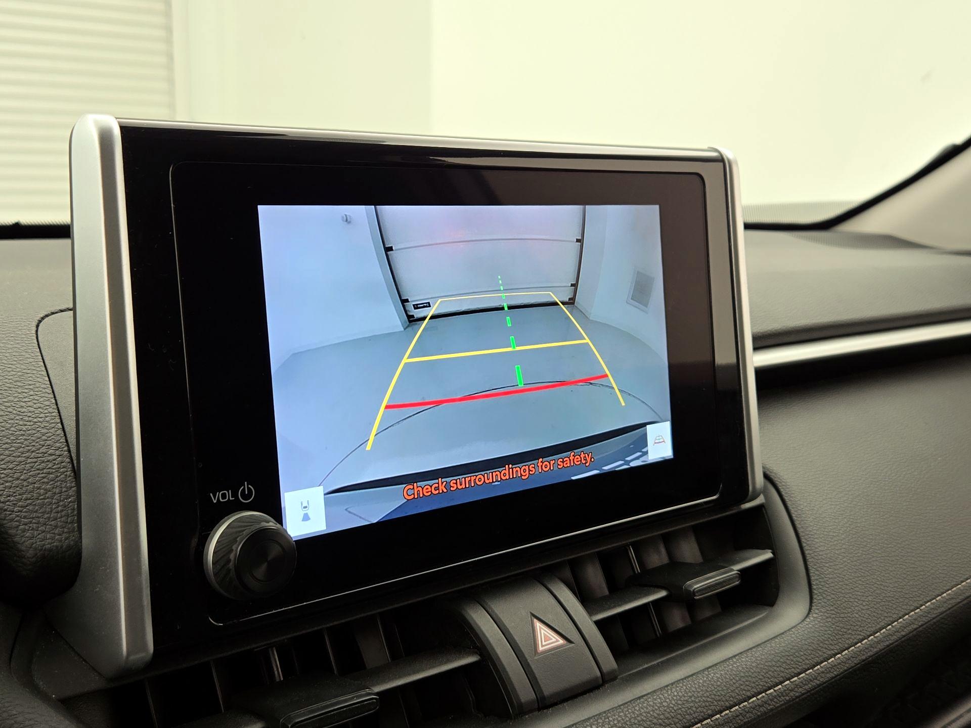 Thumbnail: 2023 Toyota RAV4 - 14