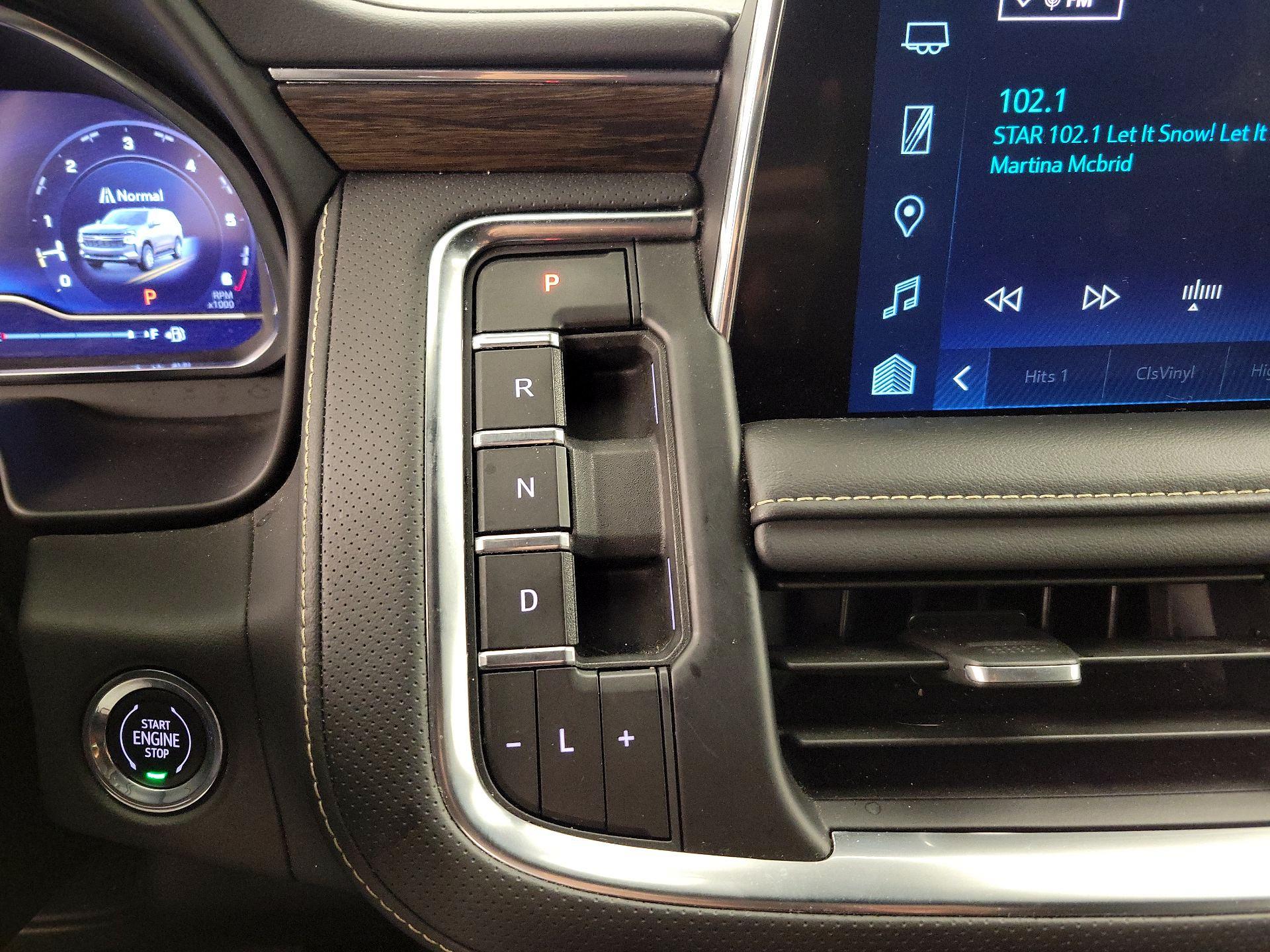 Thumbnail: 2023 Chevrolet Suburban - 17