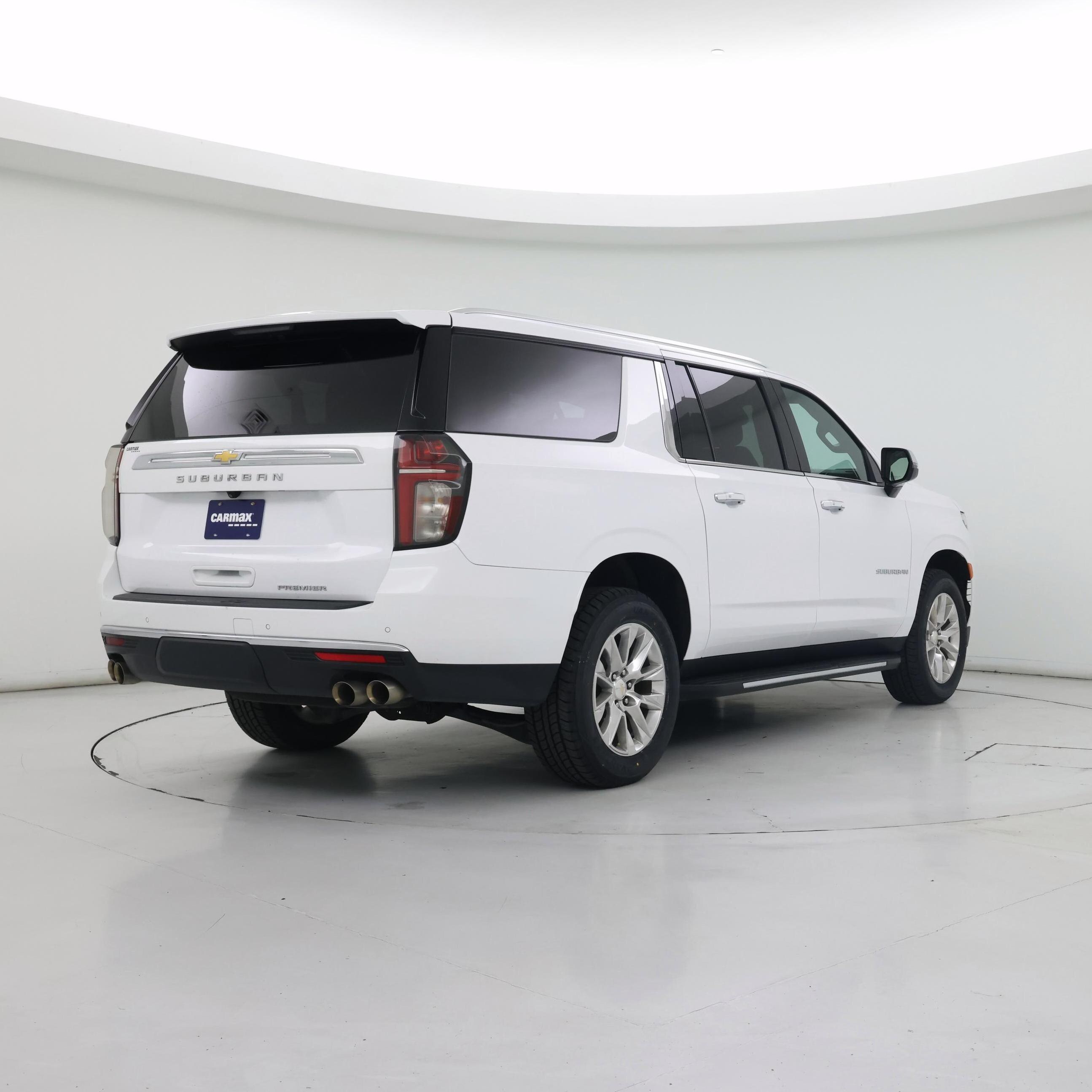 Thumbnail: 2023 Chevrolet Suburban - 8