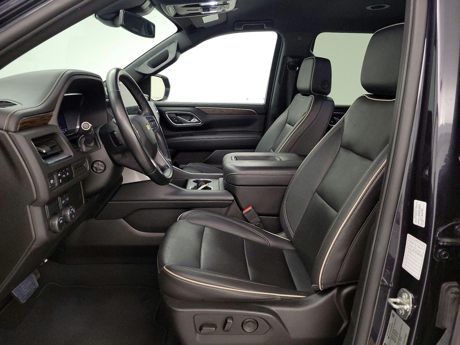 Thumbnail: 2023 Chevrolet Suburban - 11