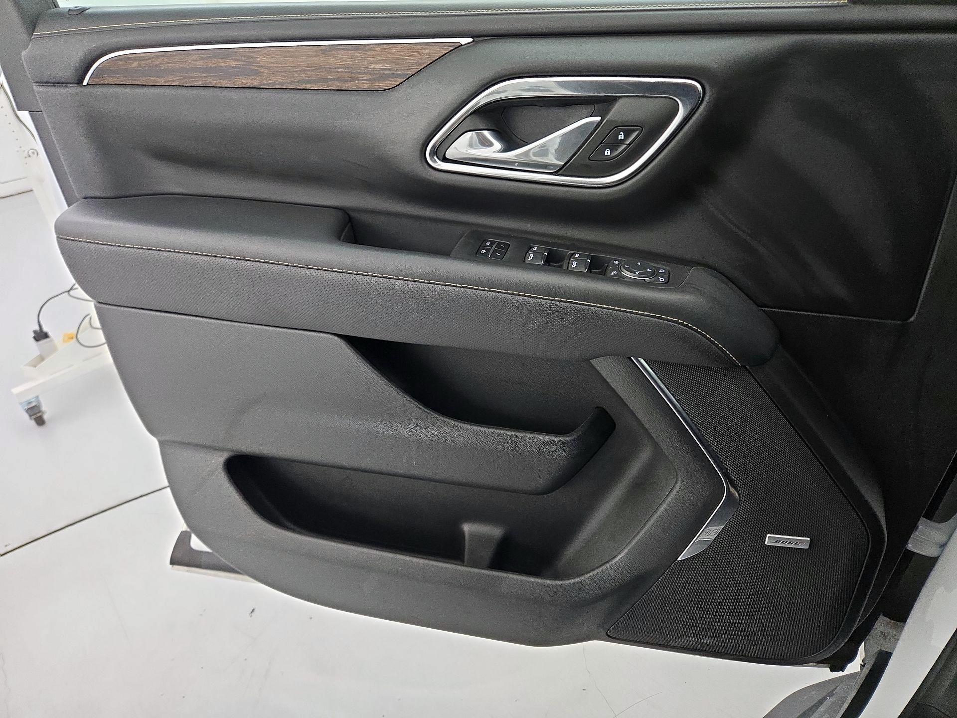 Thumbnail: 2023 Chevrolet Suburban - 12