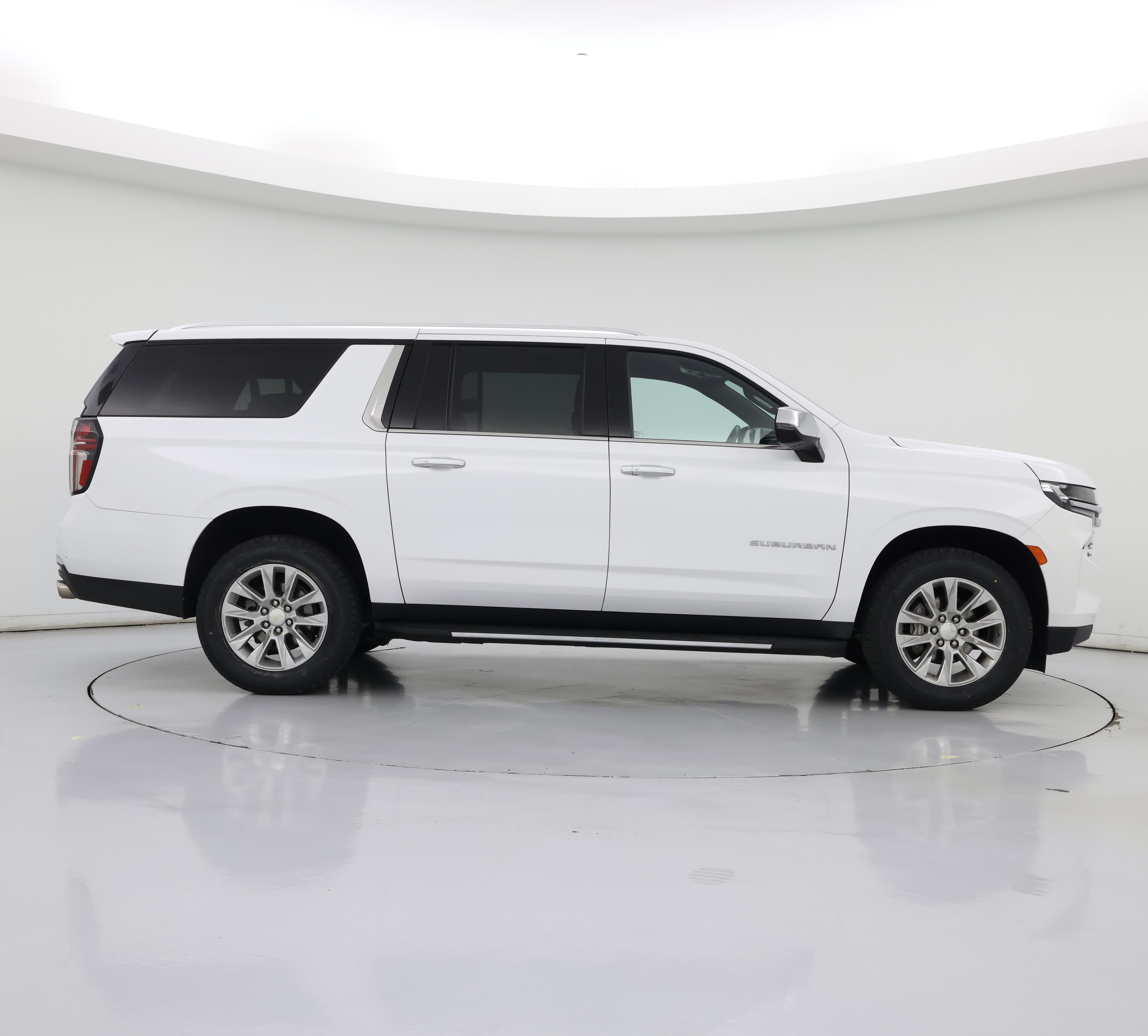 Thumbnail: 2023 Chevrolet Suburban - 7