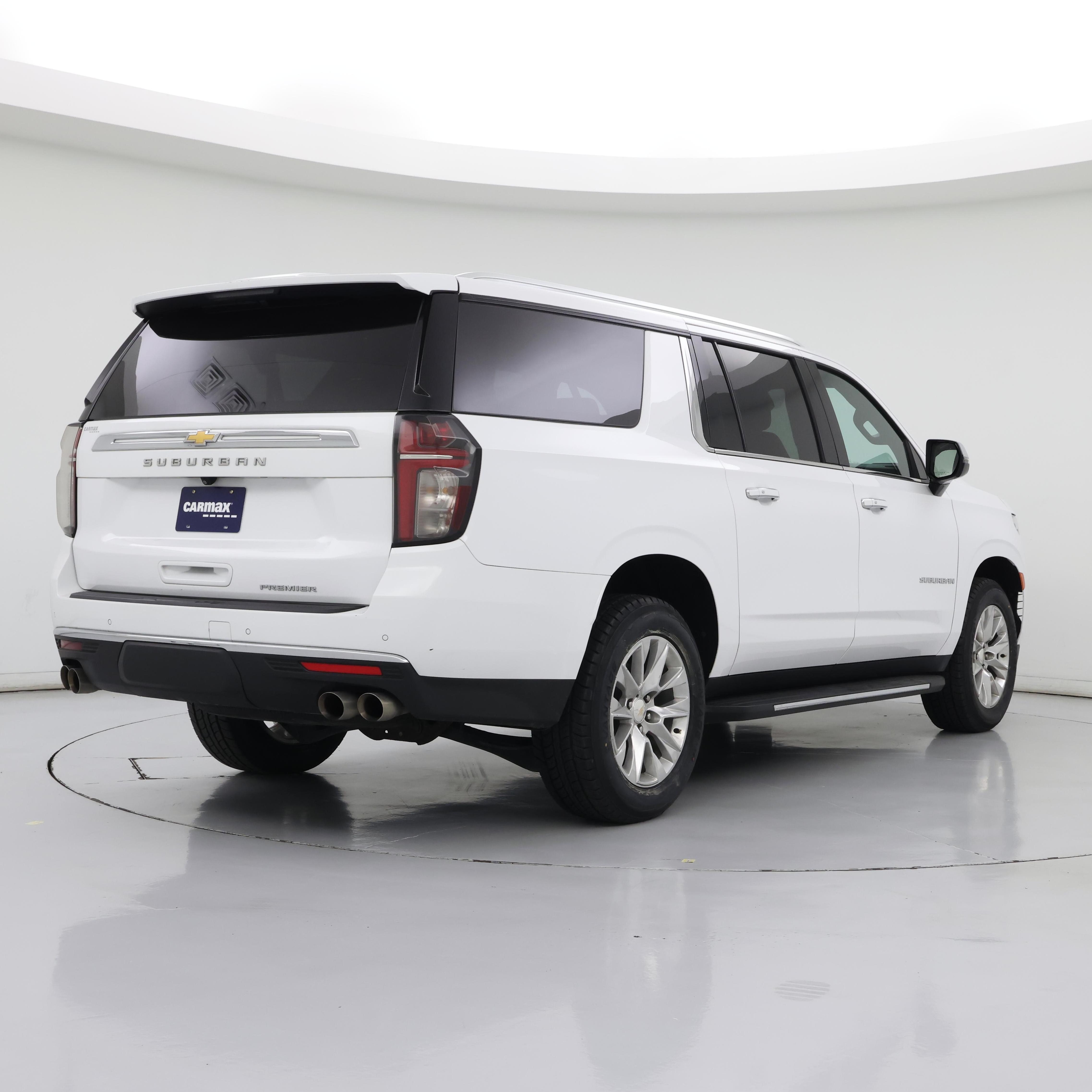 Thumbnail: 2023 Chevrolet Suburban - 8