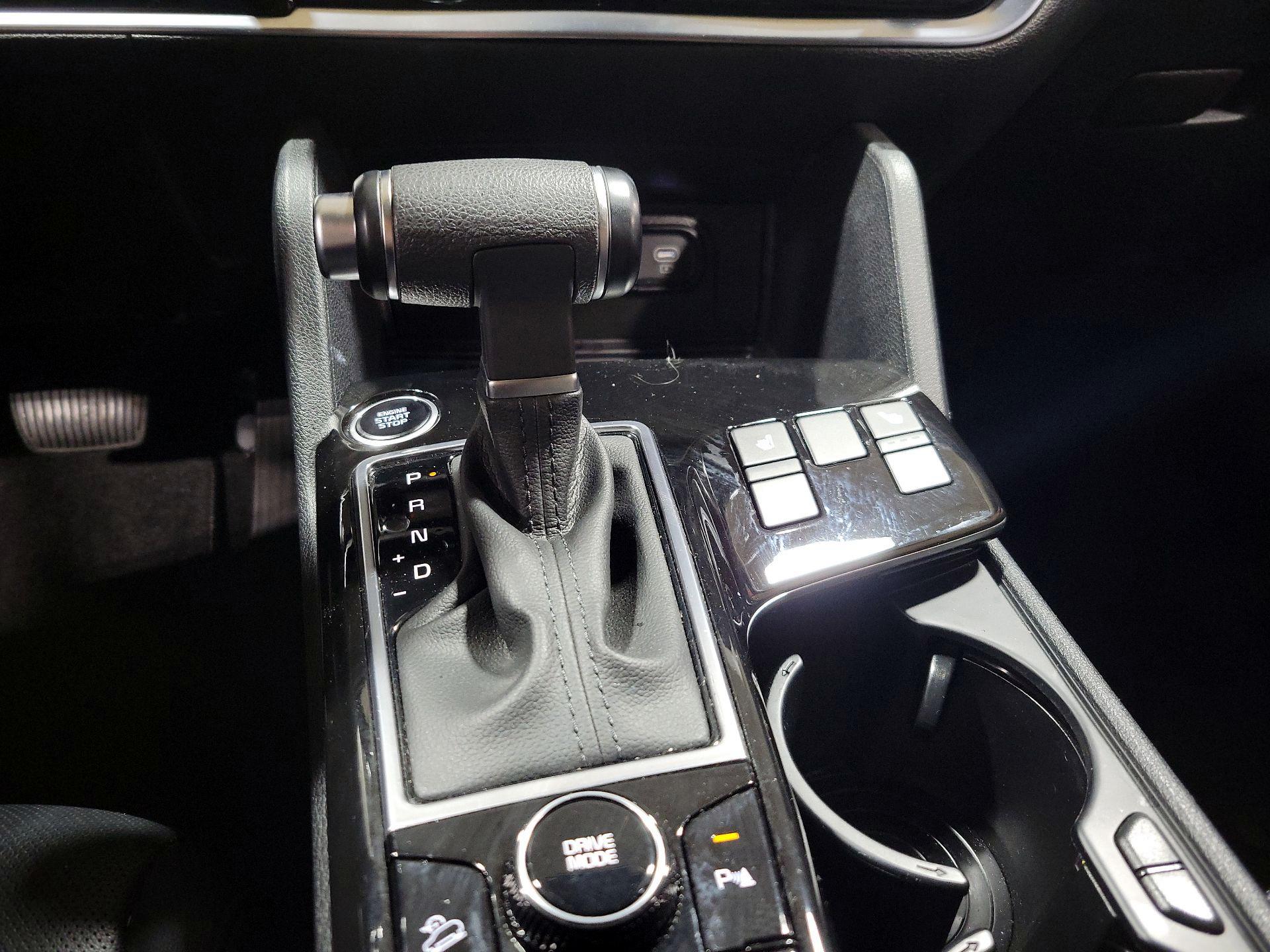 Thumbnail: 2024 Kia Sportage - 17