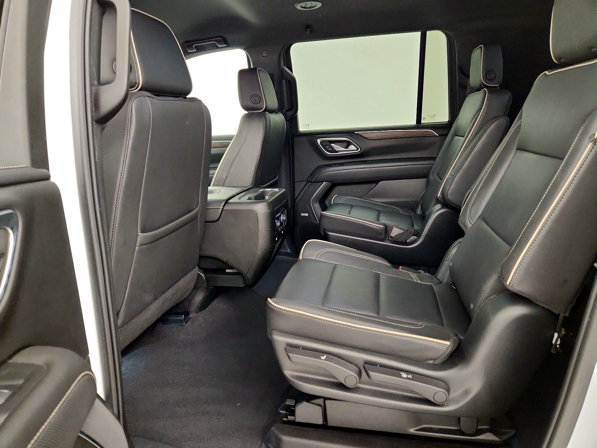 Thumbnail: 2023 Chevrolet Suburban - 19