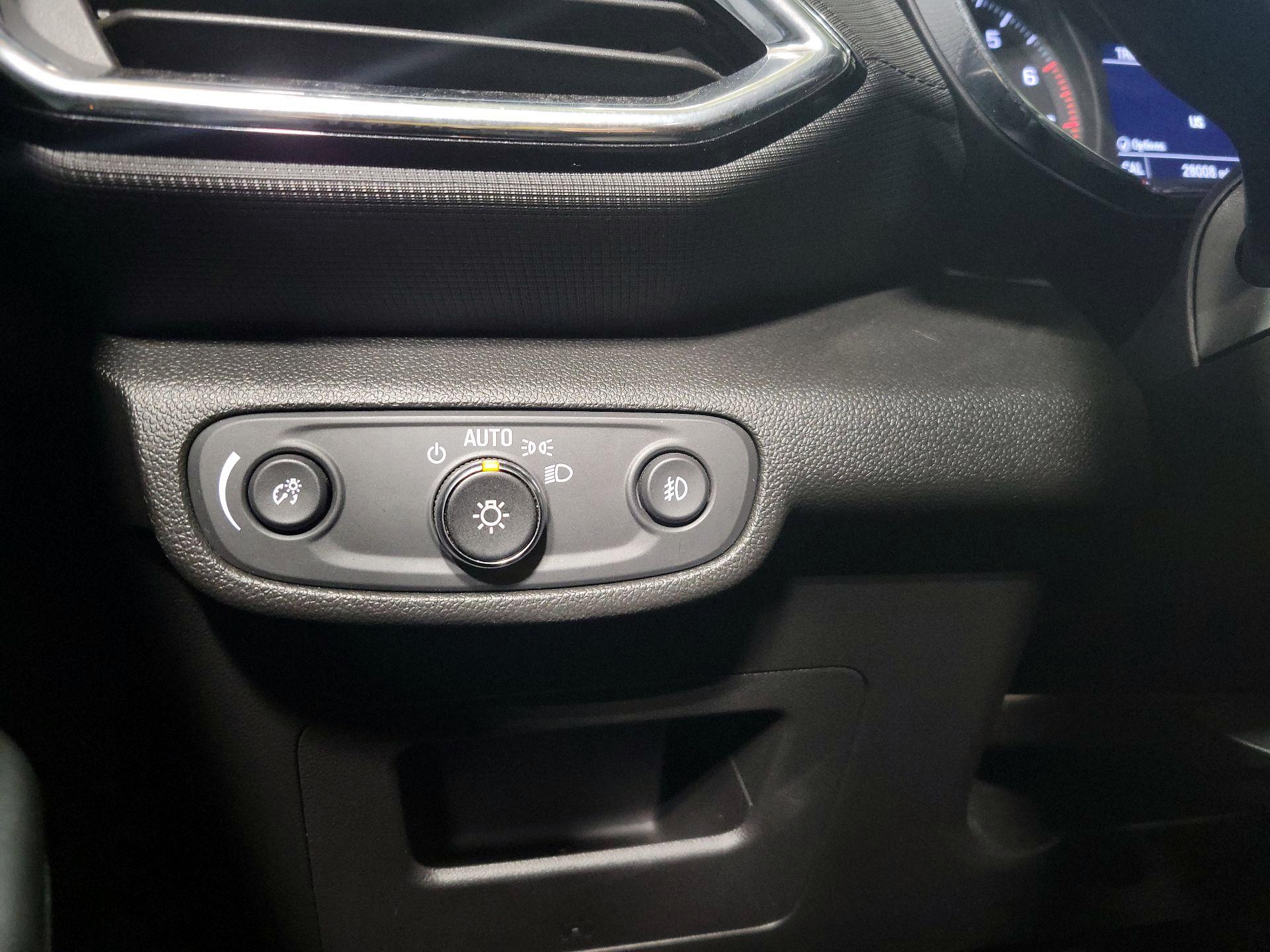 Thumbnail: 2023 Chevrolet TrailBlazer - 13