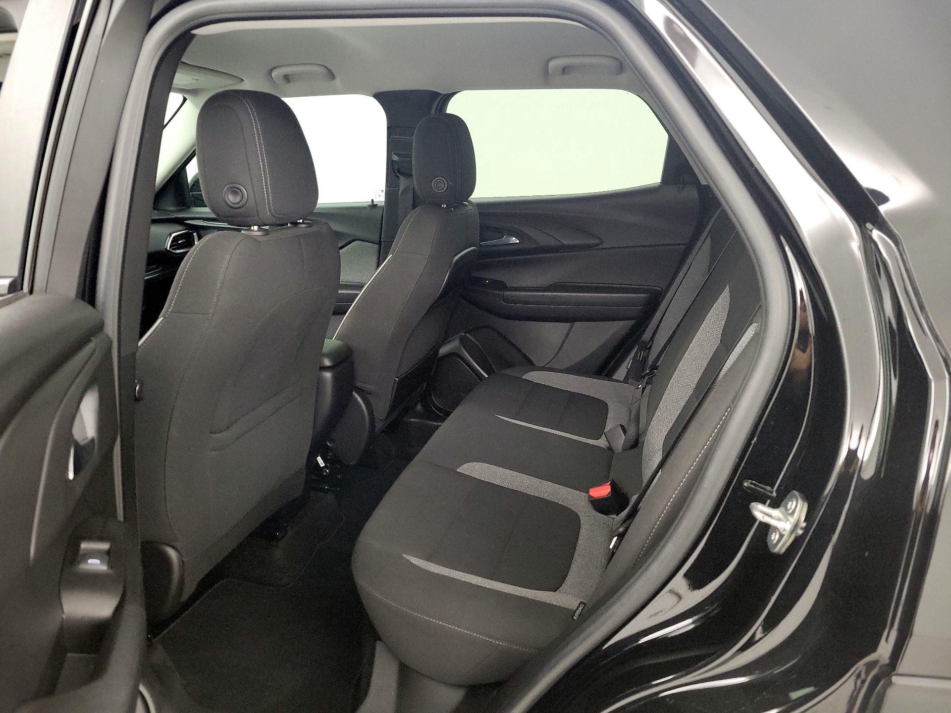 Thumbnail: 2023 Chevrolet TrailBlazer - 18