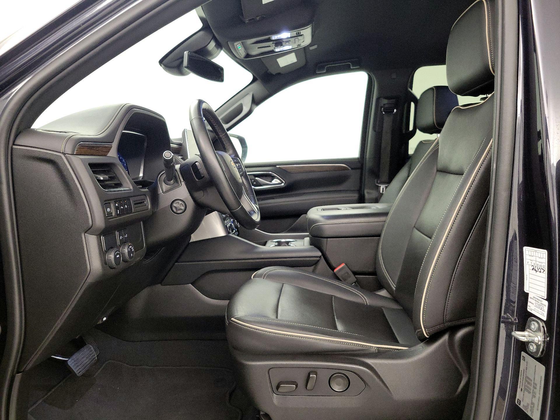 Thumbnail: 2023 Chevrolet Suburban - 11