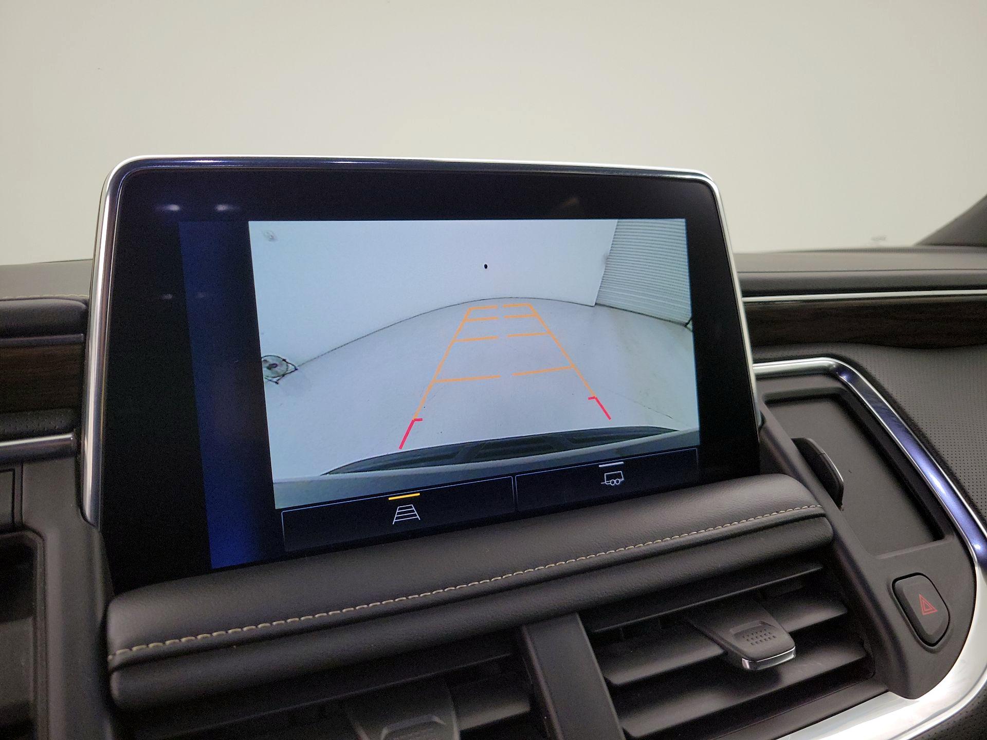 Thumbnail: 2023 Chevrolet Suburban - 14