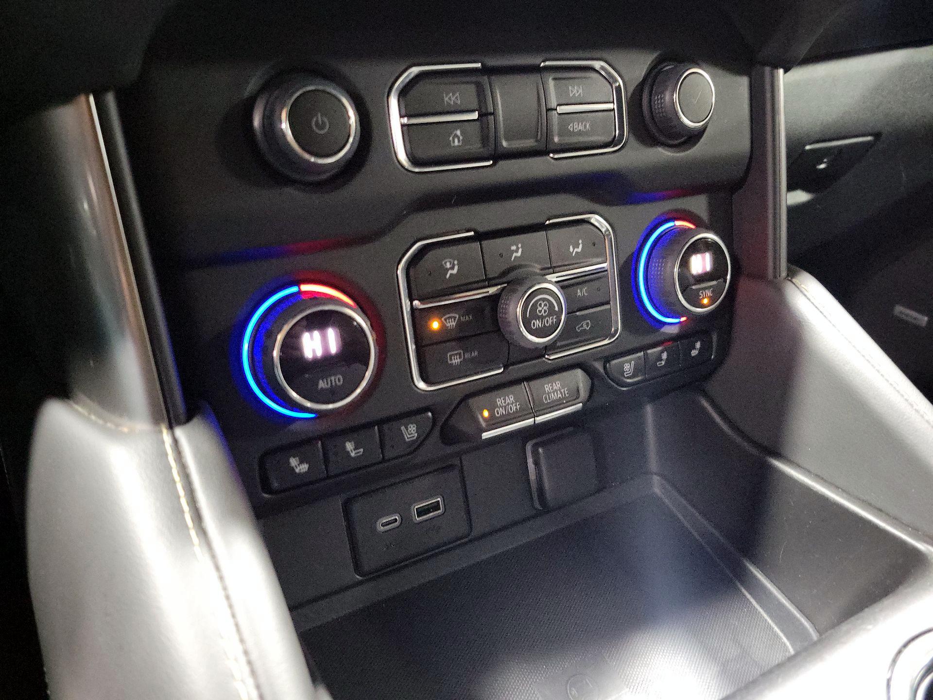 Thumbnail: 2023 Chevrolet Suburban - 16