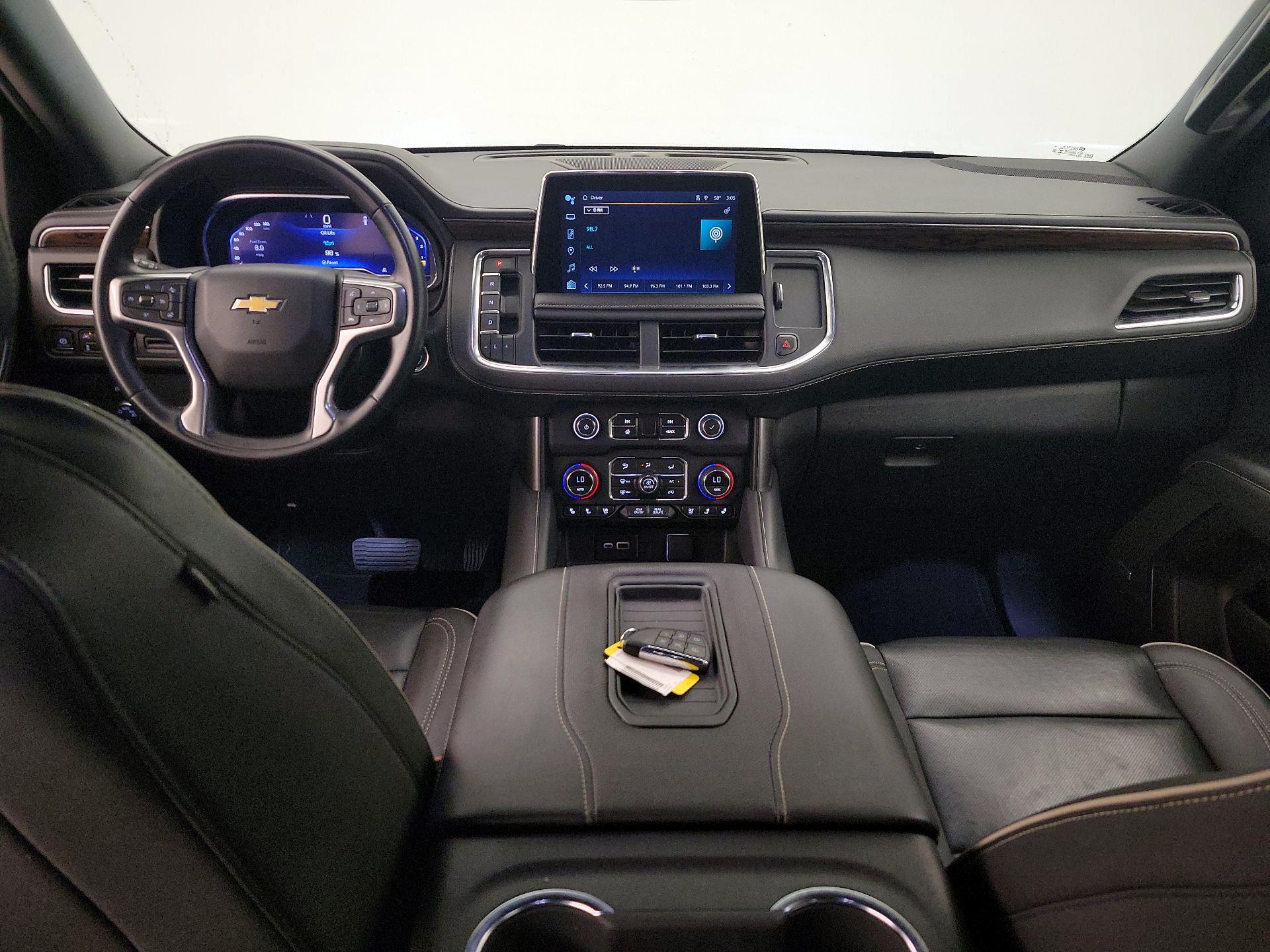 Thumbnail: 2023 Chevrolet Suburban - 9