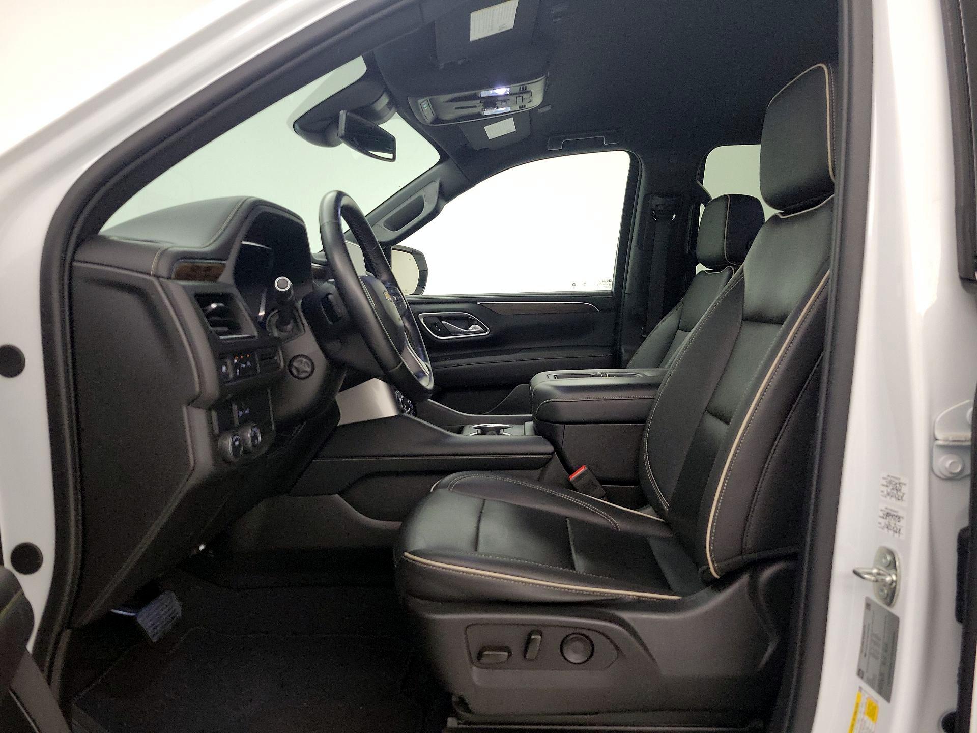 Thumbnail: 2023 Chevrolet Suburban - 11