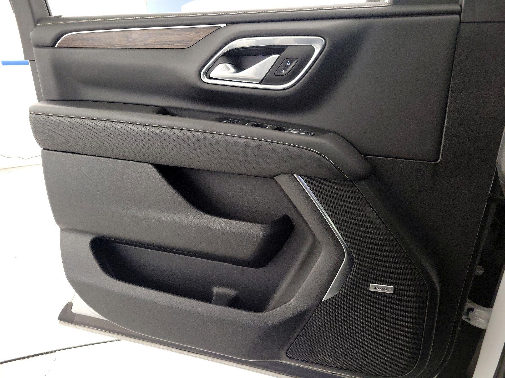 Thumbnail: 2023 Chevrolet Suburban - 12