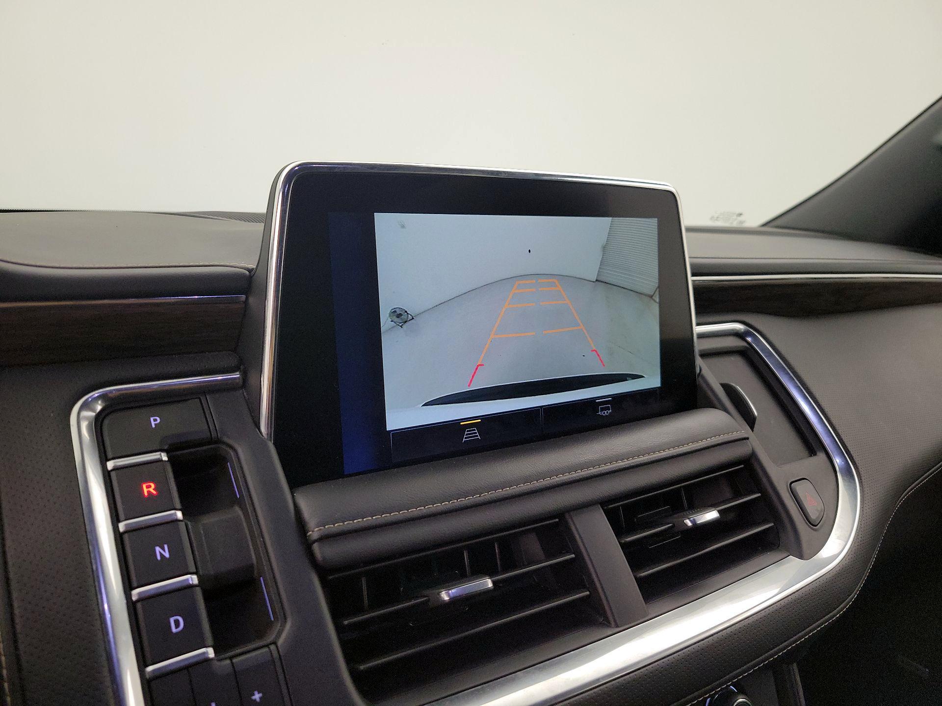 Thumbnail: 2023 Chevrolet Suburban - 14