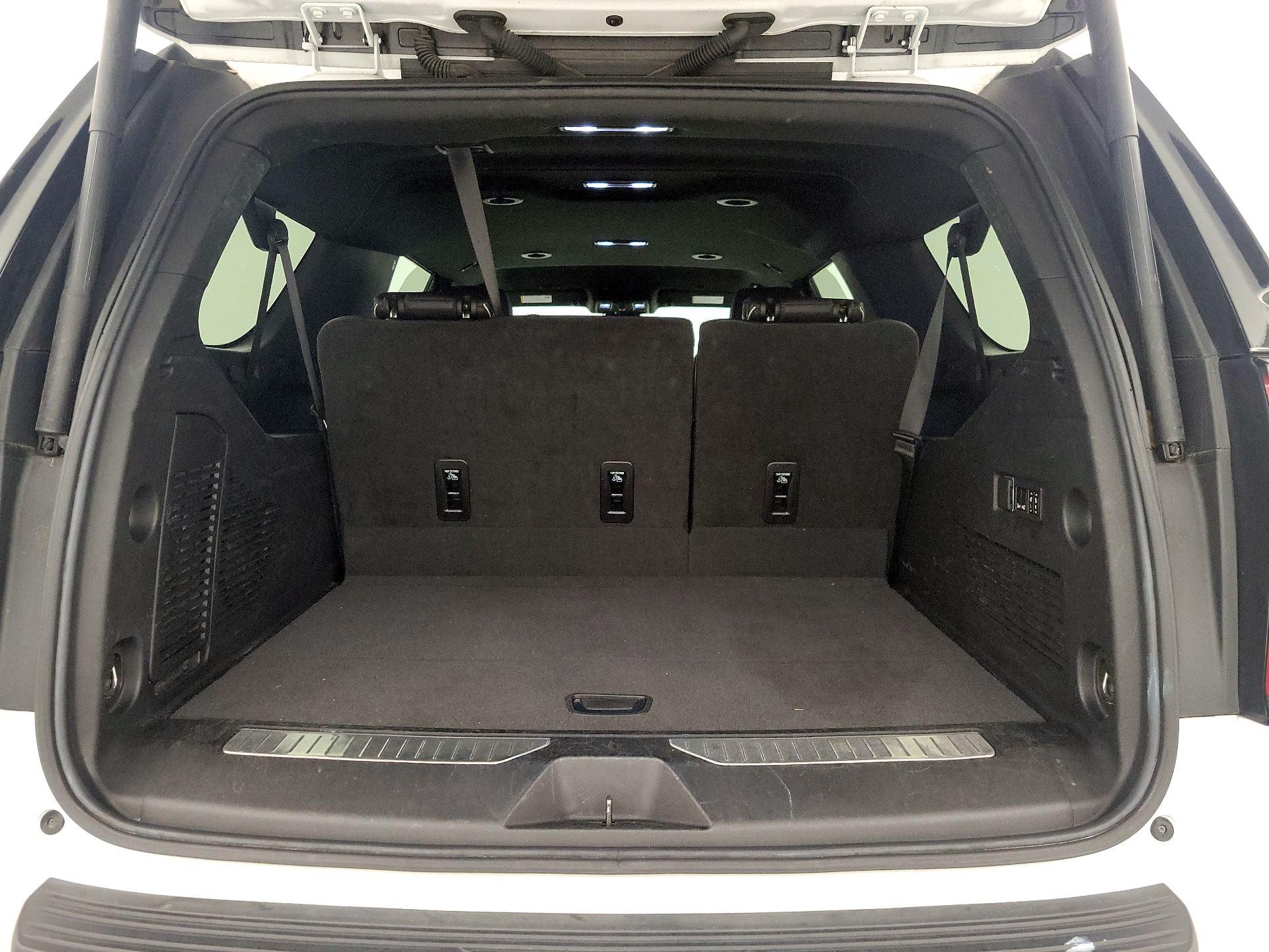 Thumbnail: 2023 Chevrolet Suburban - 19