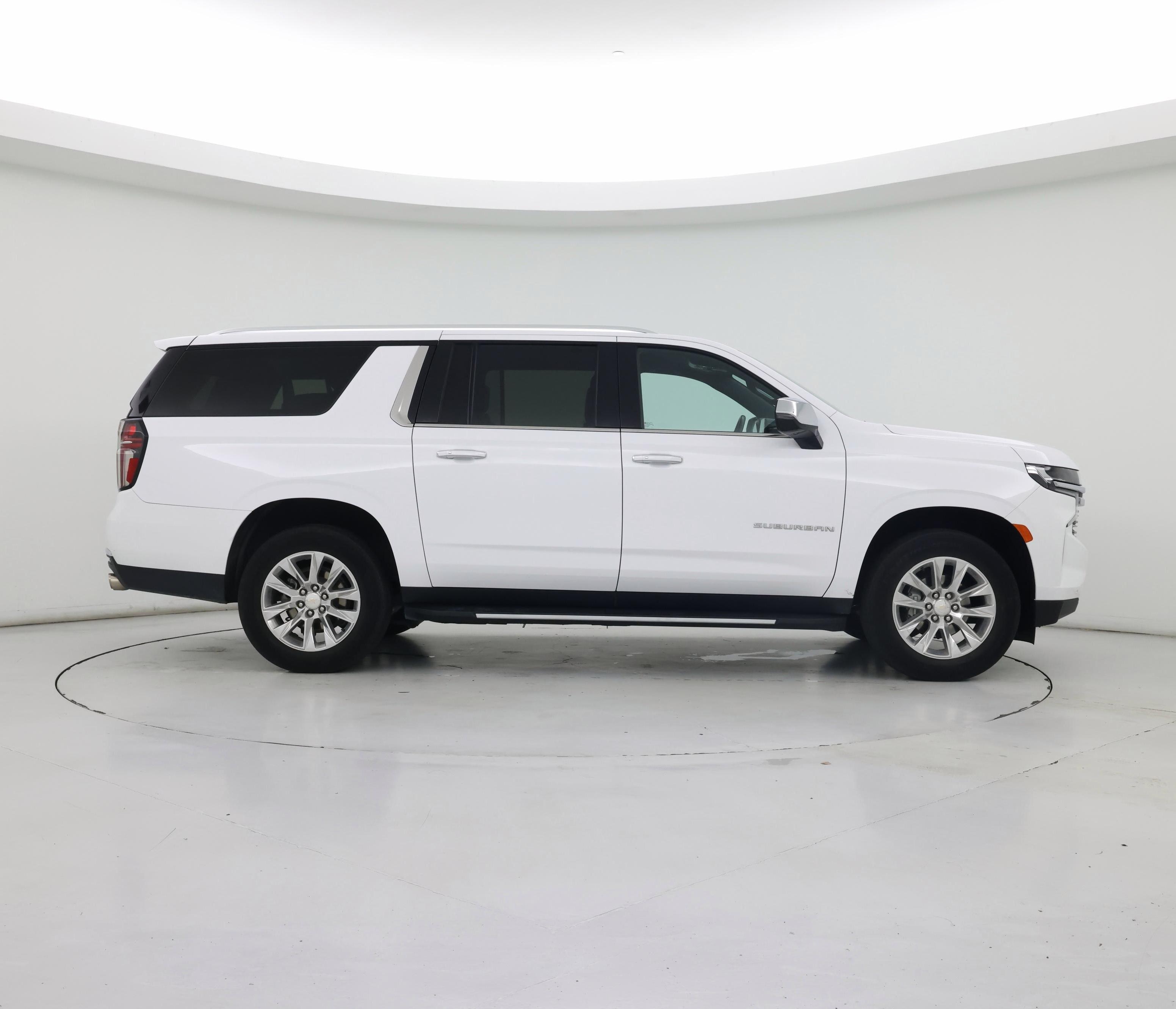 Thumbnail: 2023 Chevrolet Suburban - 7