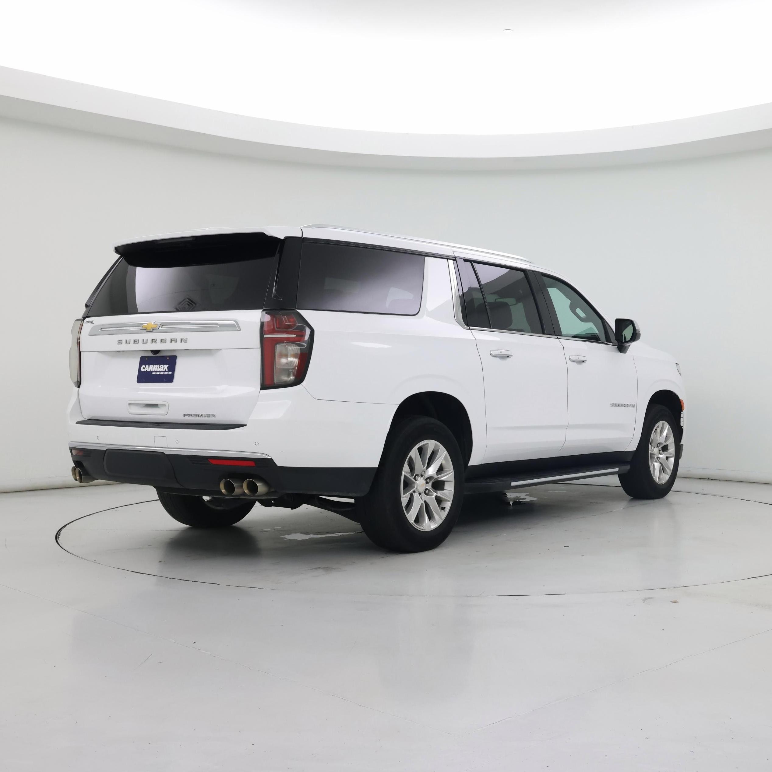 Thumbnail: 2023 Chevrolet Suburban - 8