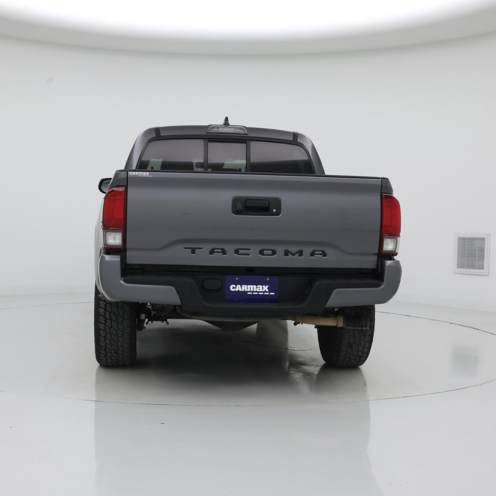 Thumbnail: 2022 Toyota Tacoma - 6