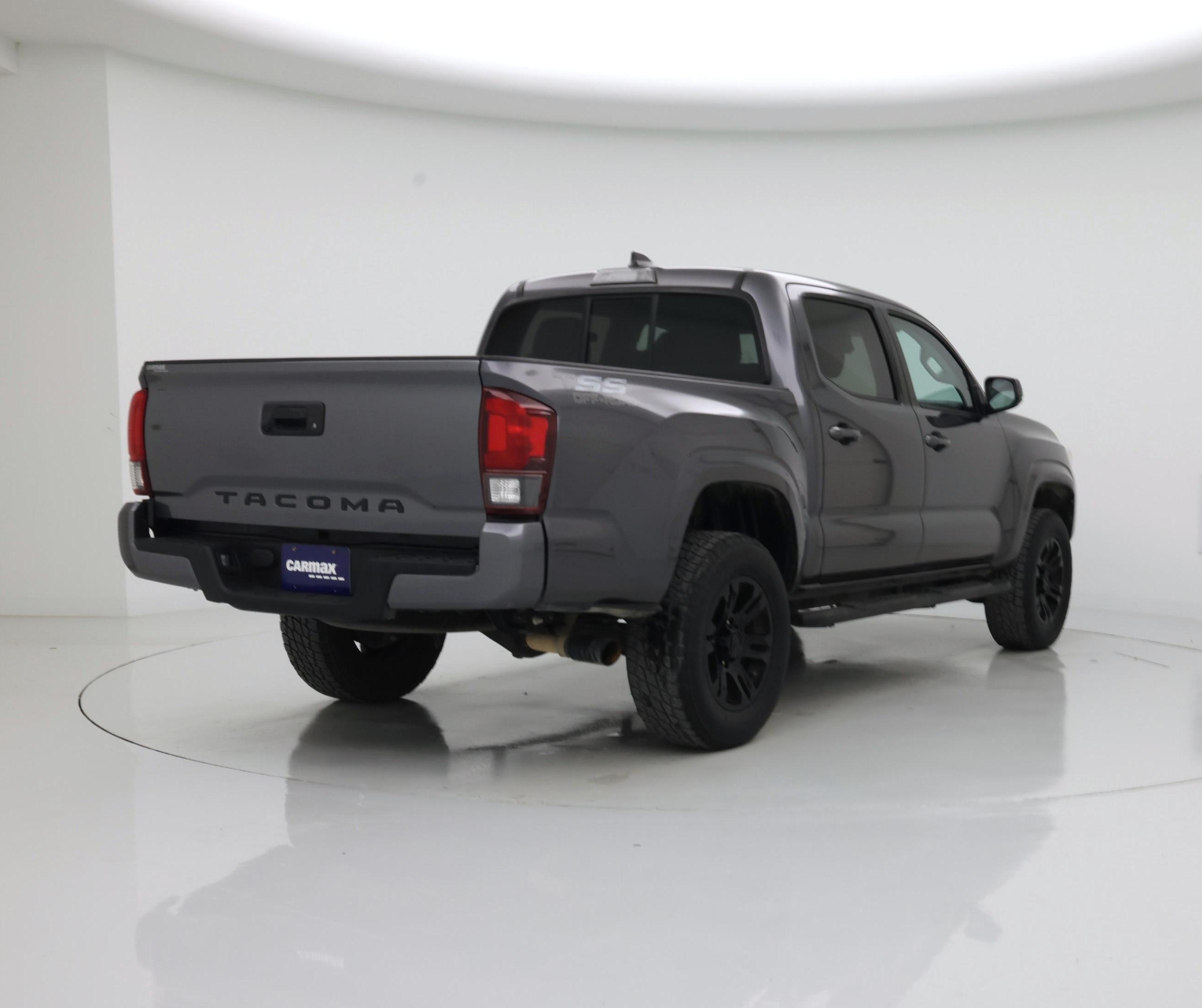 Thumbnail: 2022 Toyota Tacoma - 8
