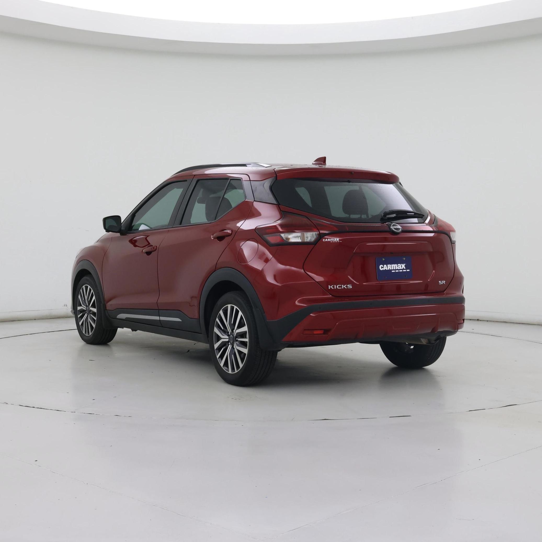 Thumbnail: 2023 Nissan Kicks - 2