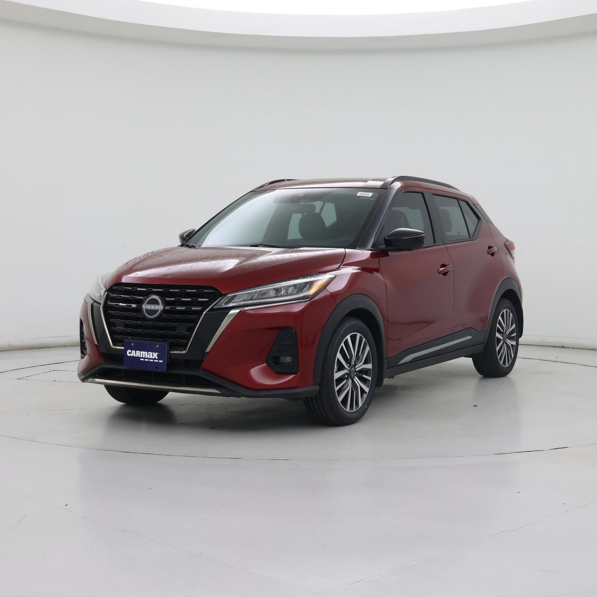 Thumbnail: 2023 Nissan Kicks - 4