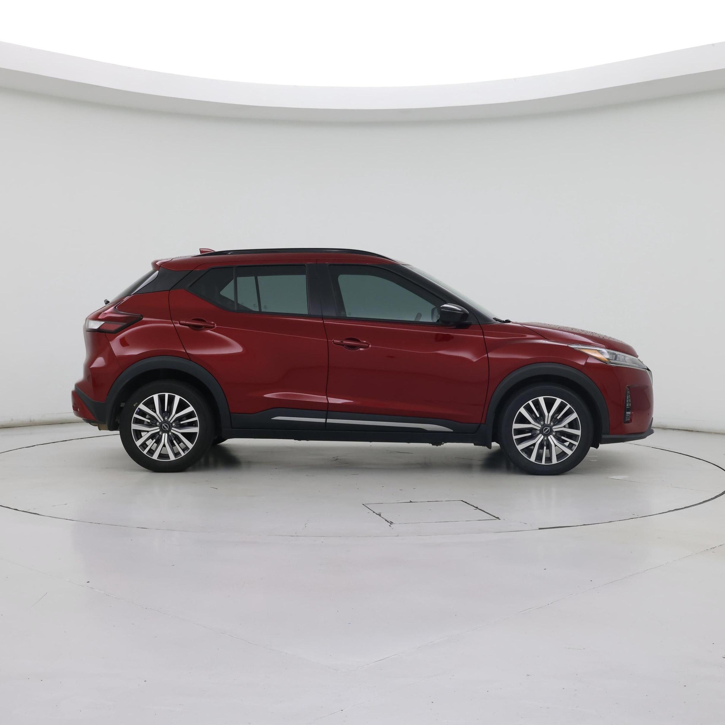 Thumbnail: 2023 Nissan Kicks - 7