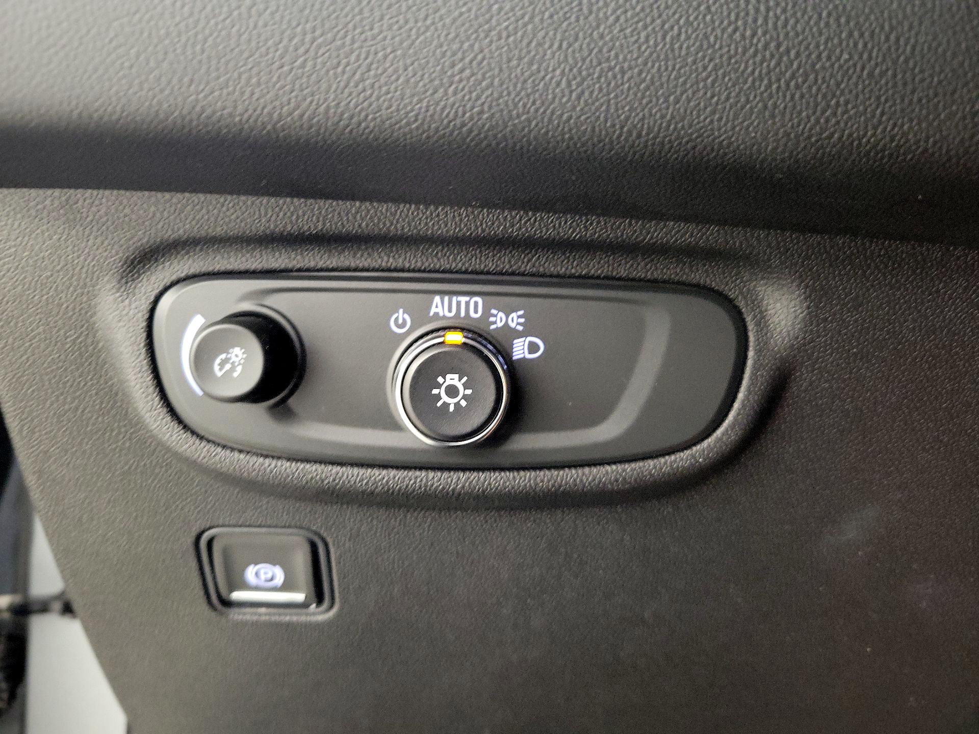 Thumbnail: 2024 GMC Terrain - 13